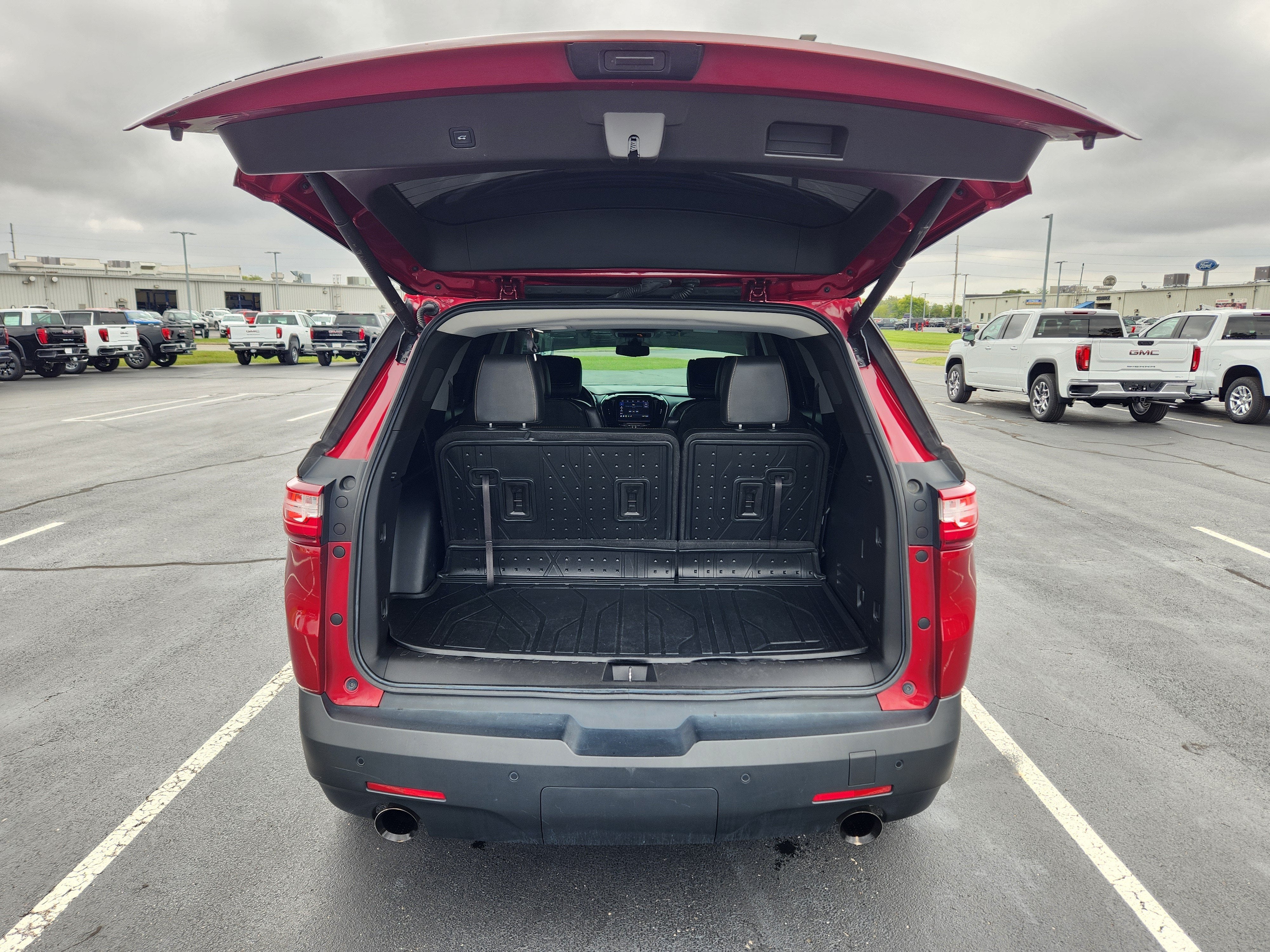 2021 Chevrolet Traverse RS