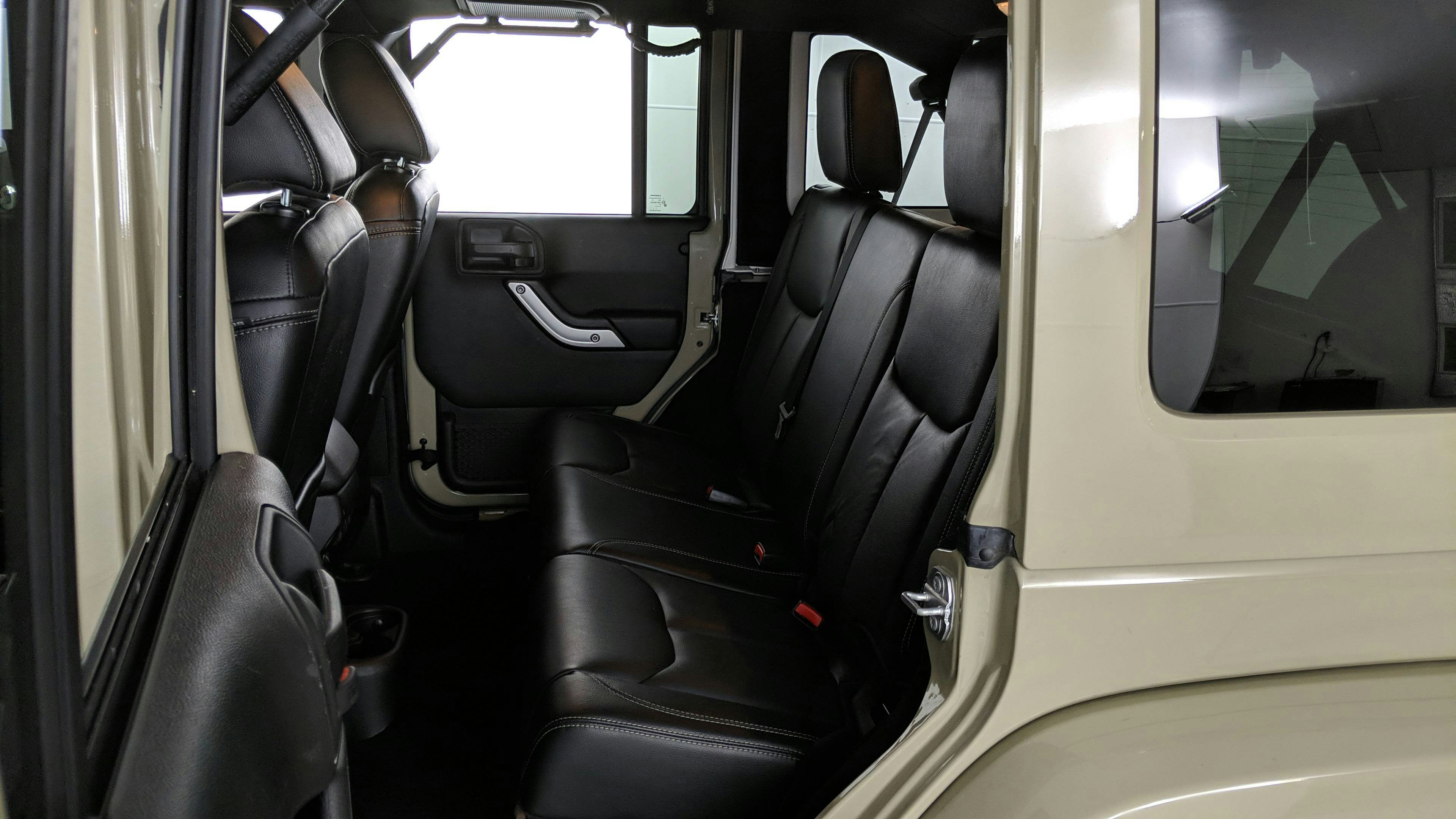 2017 Jeep Wrangler Sahara