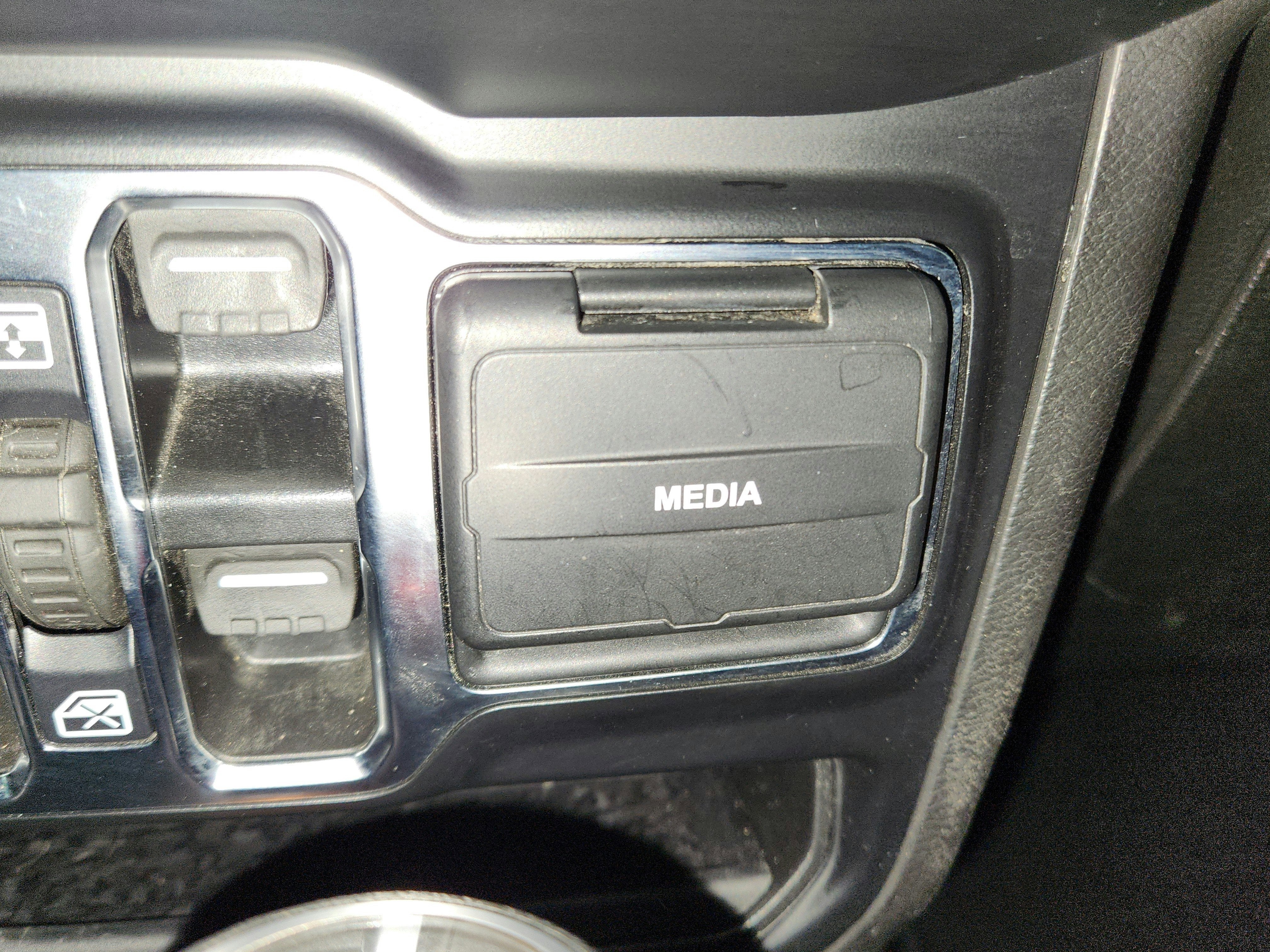 2022 Jeep Wrangler Sport S 4x4