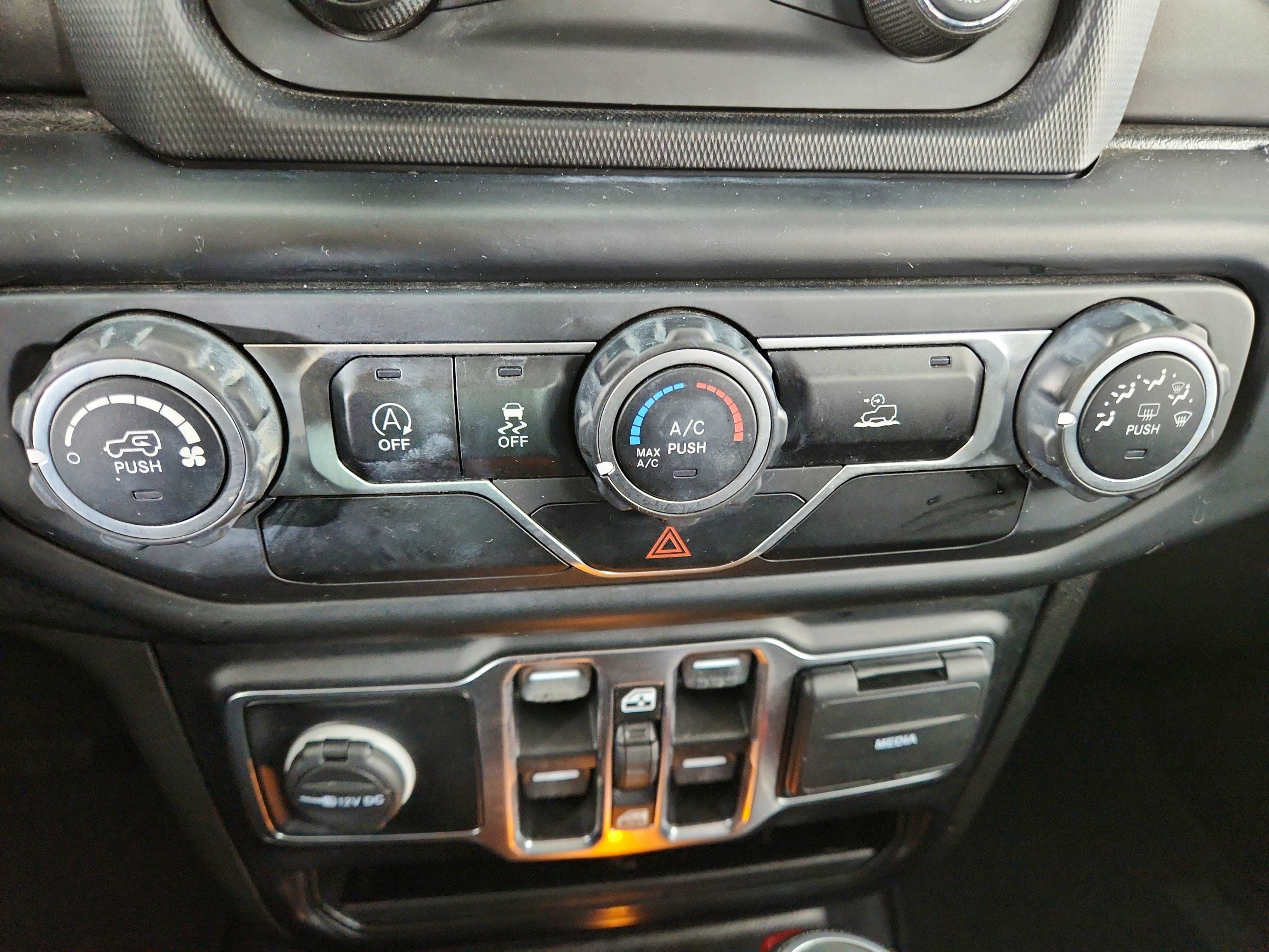 2021 Jeep Wrangler Sport S 4x4