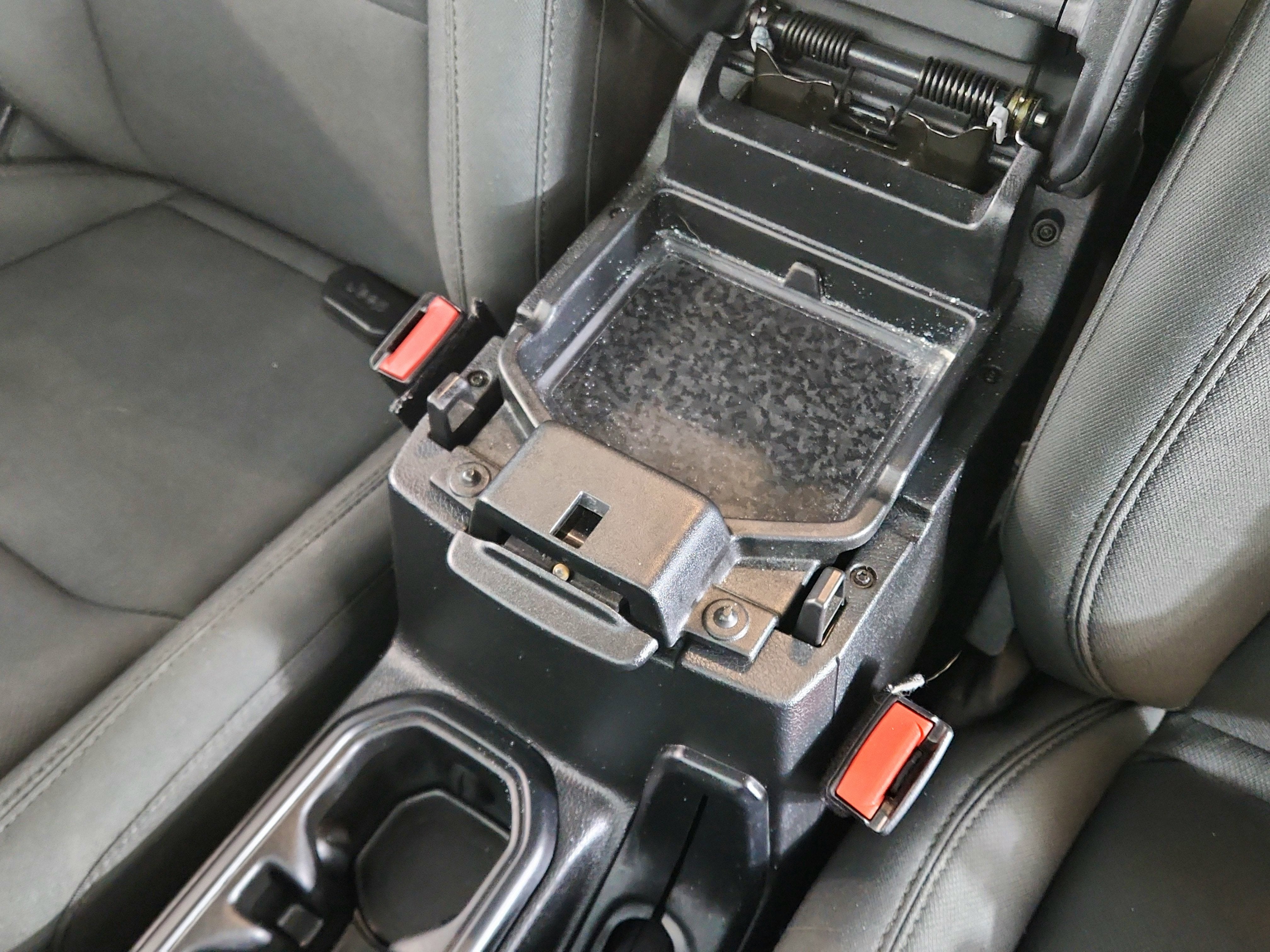 2021 Jeep Wrangler Sport S 4x4