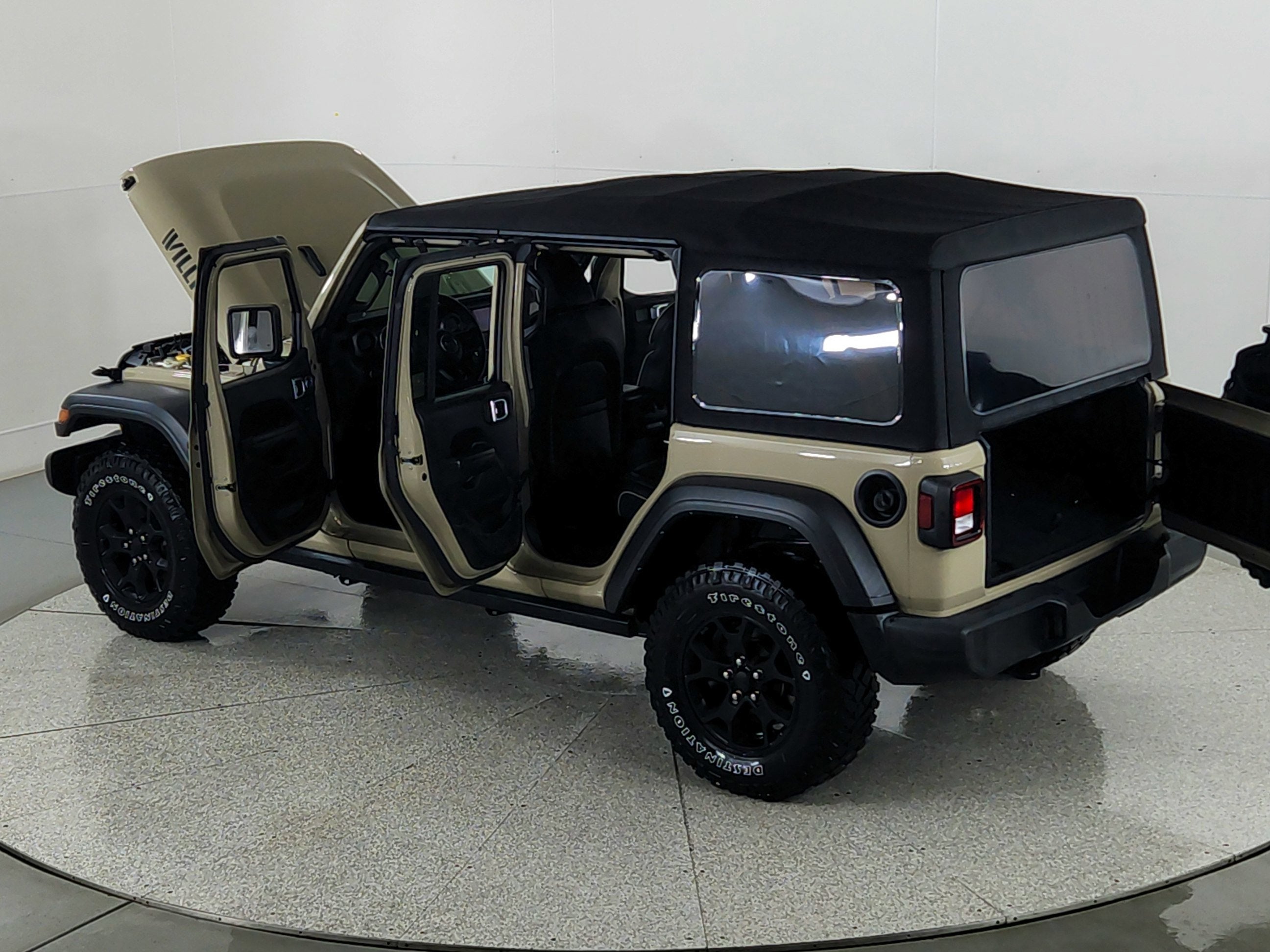 2022 Jeep Wrangler Willys 4x4