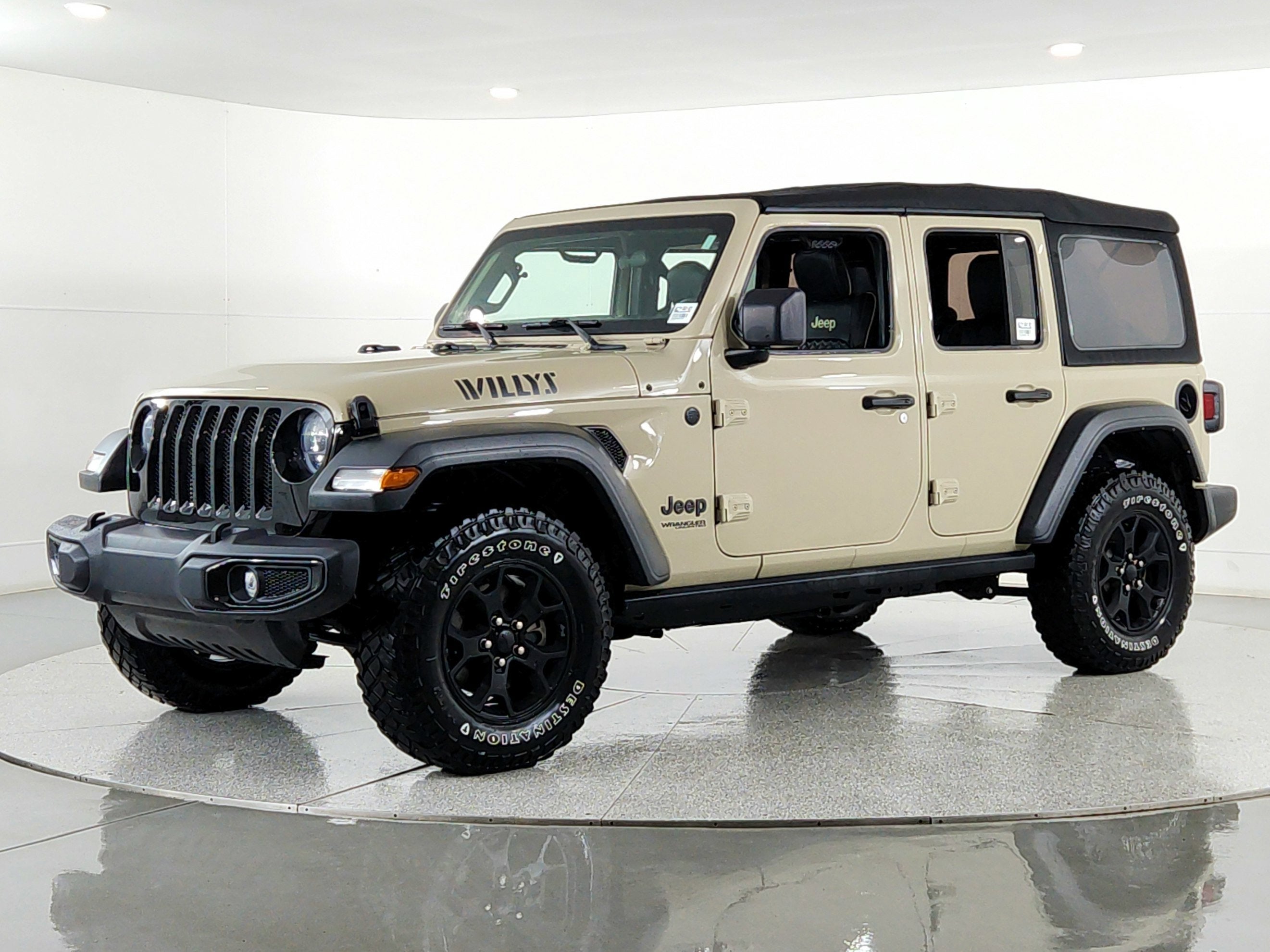 2022 Jeep Wrangler Willys 4x4