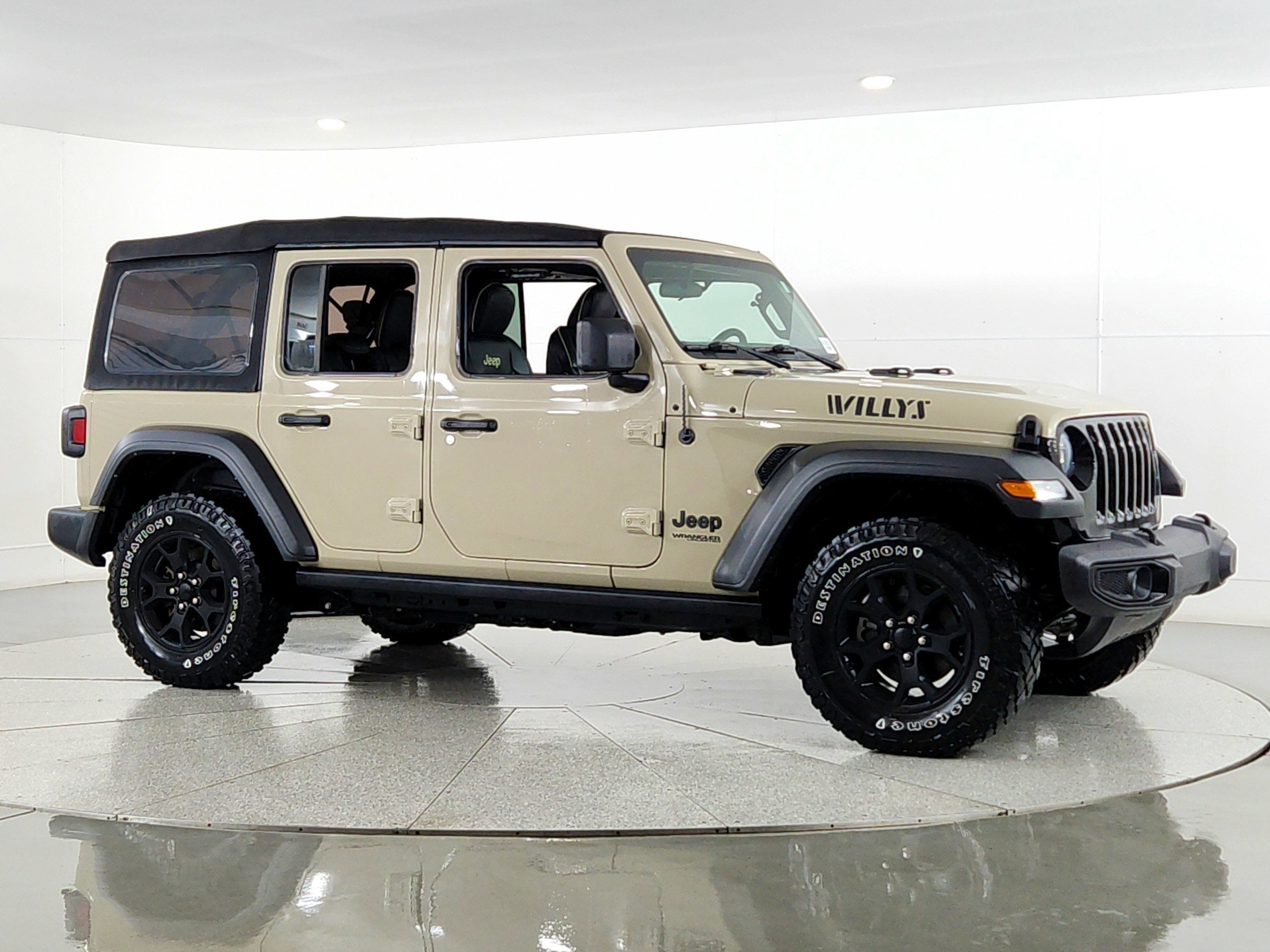 2022 Jeep Wrangler Willys 4x4