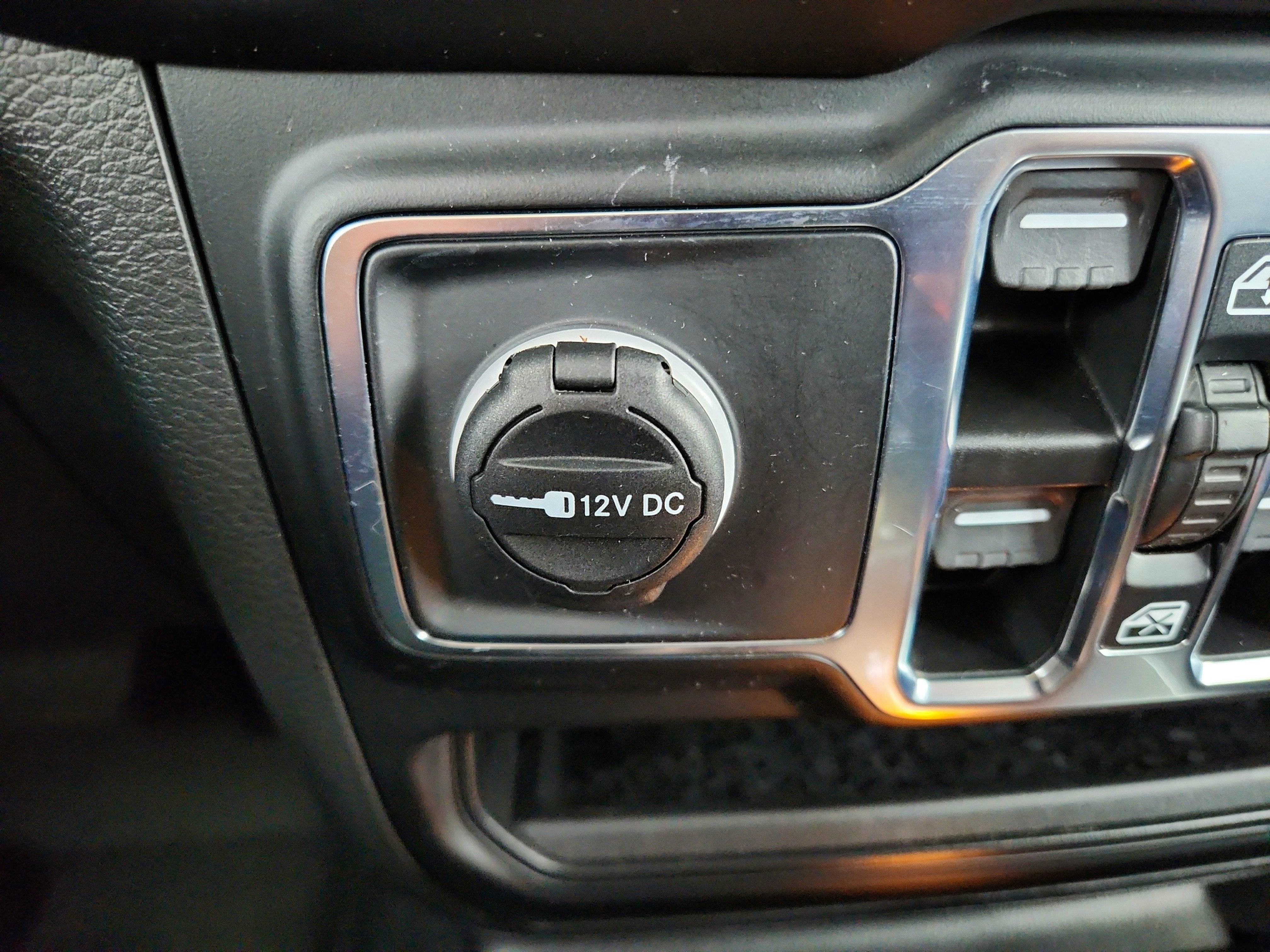 2023 Jeep Wrangler 4-Door Sport S 4x4