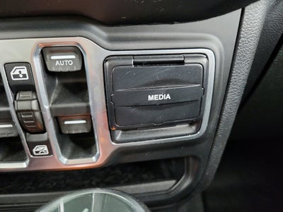 2018 Jeep Wrangler Sahara 4x4