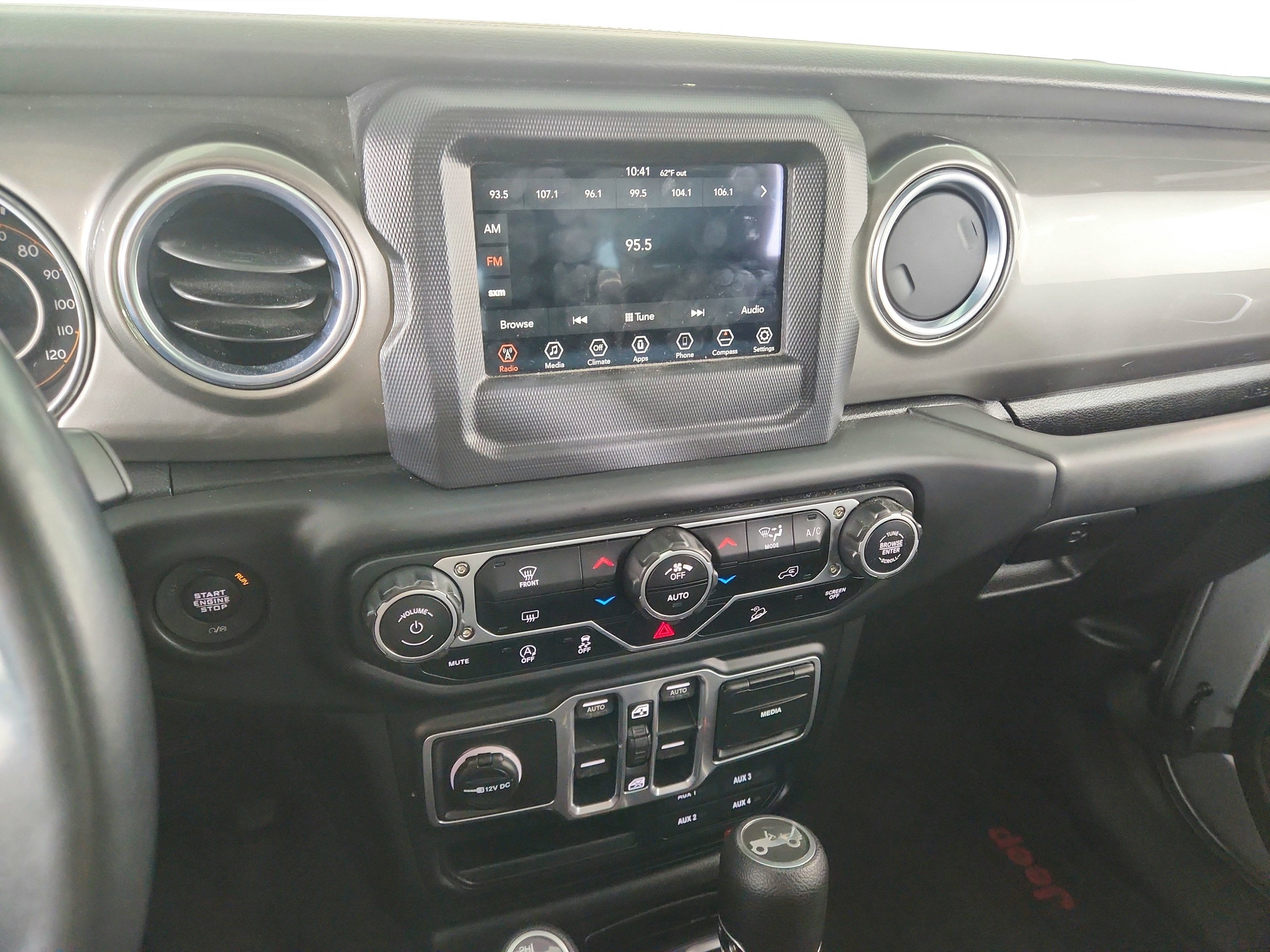 2018 Jeep Wrangler Sahara 4x4