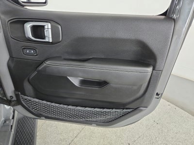 2023 Jeep Wrangler 4-Door Sahara 4x4