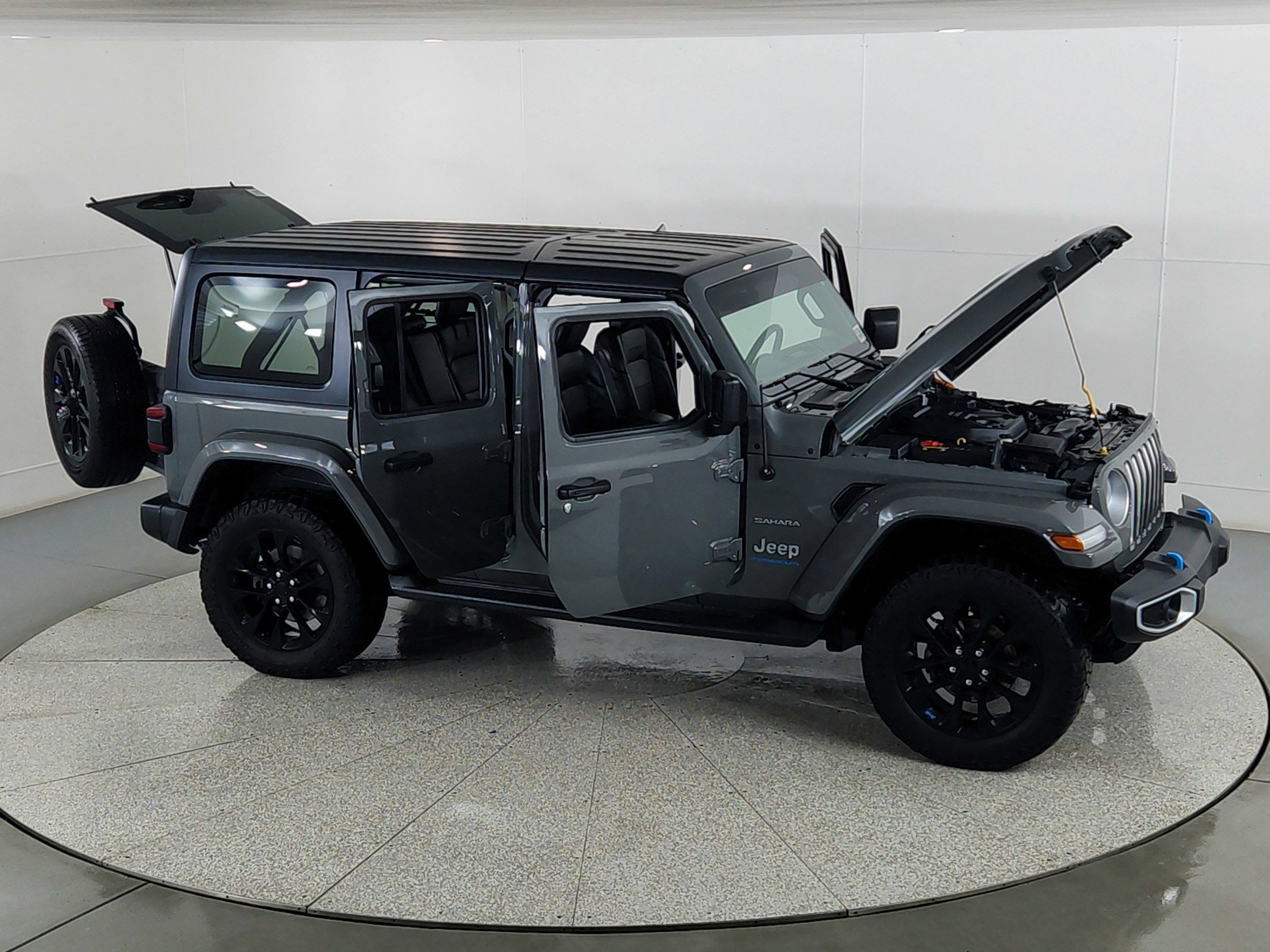 2023 Jeep Wrangler 4xe Sahara 4x4