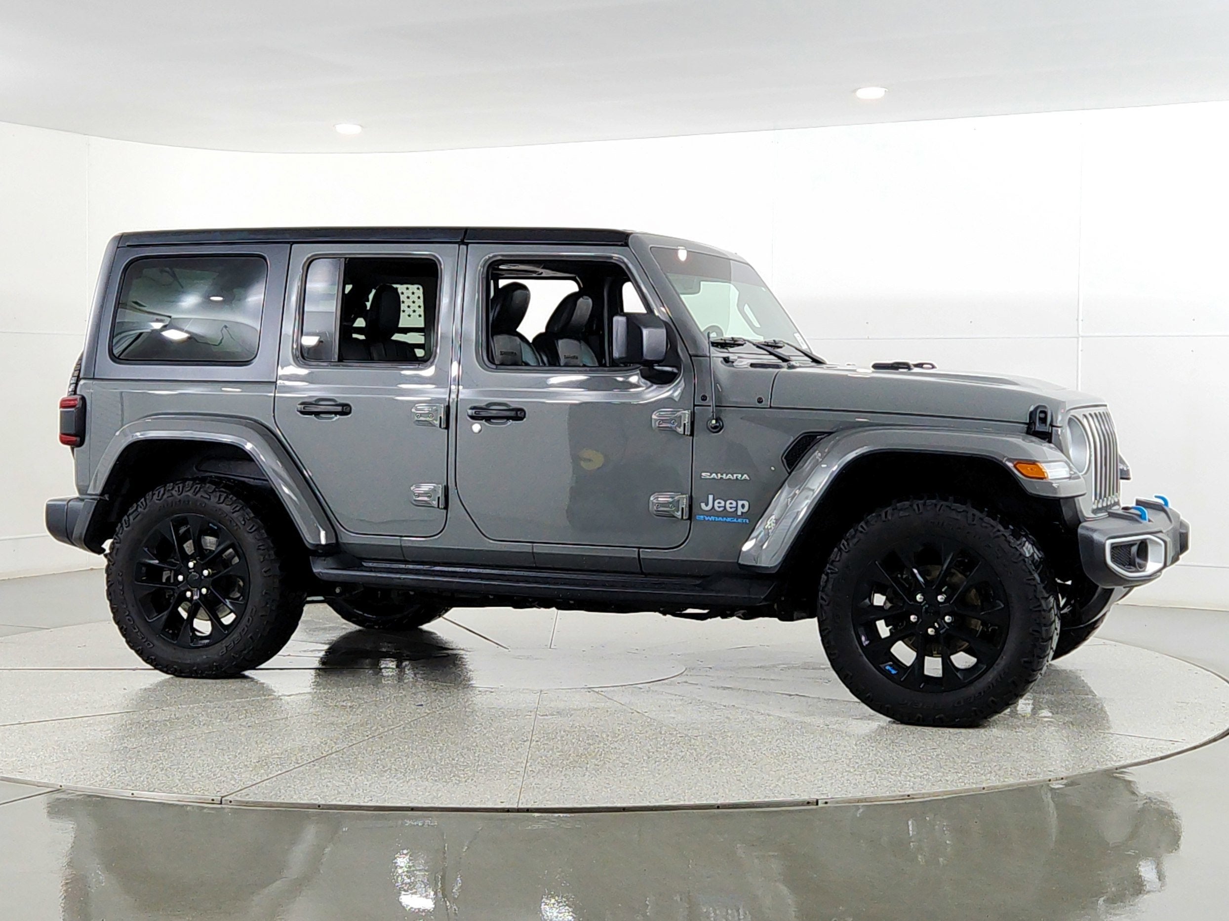 2023 Jeep Wrangler 4xe Sahara 4x4