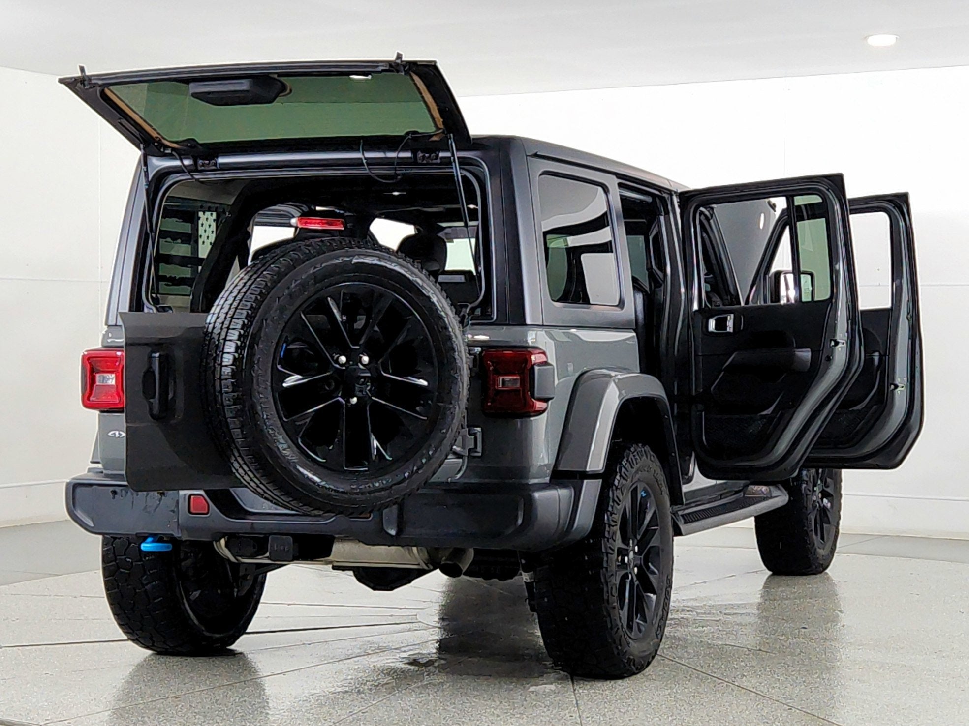 2023 Jeep Wrangler 4xe Sahara 4x4