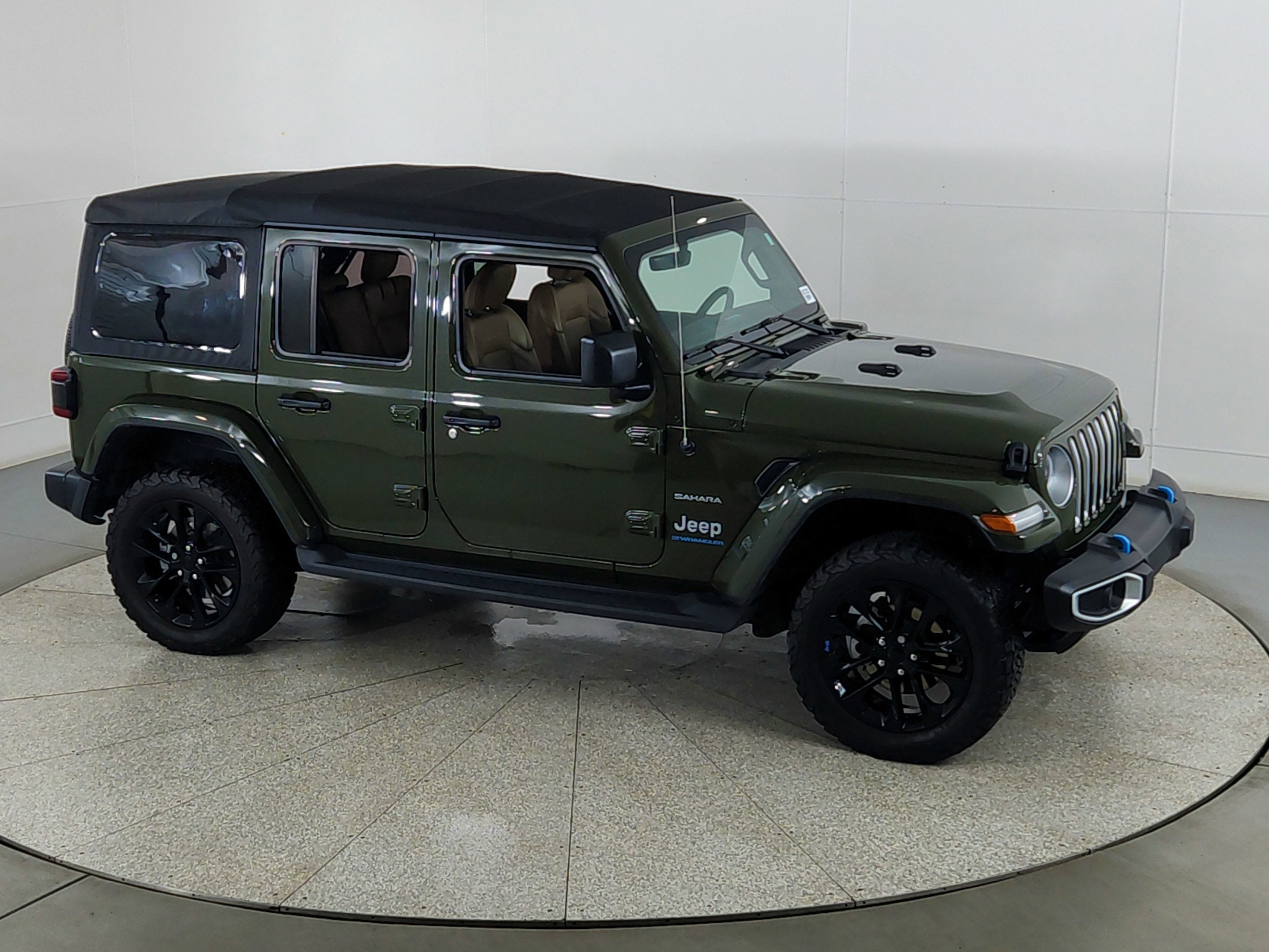 2023 Jeep Wrangler 4xe Sahara 4x4