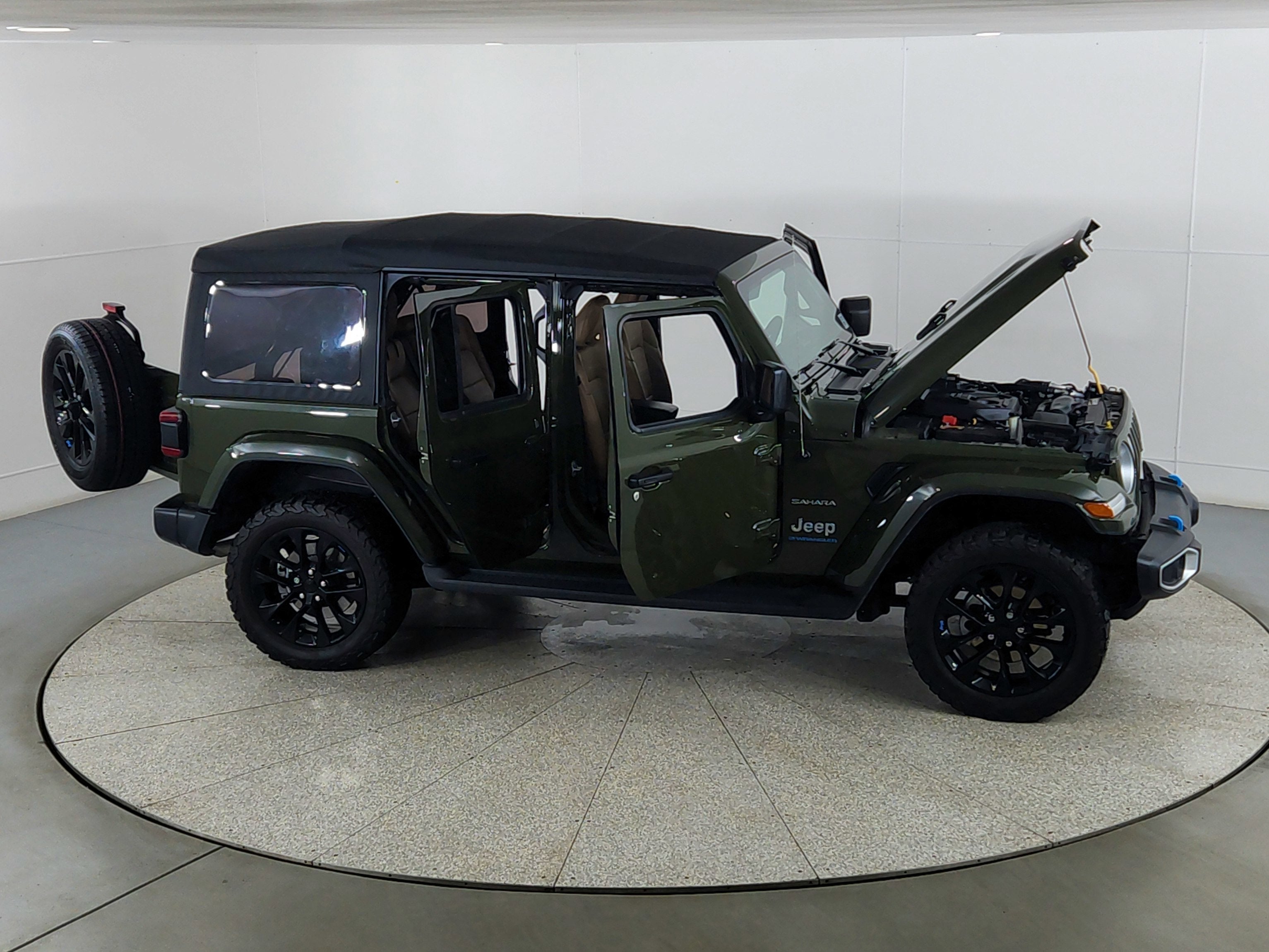 2023 Jeep Wrangler 4xe Sahara 4x4
