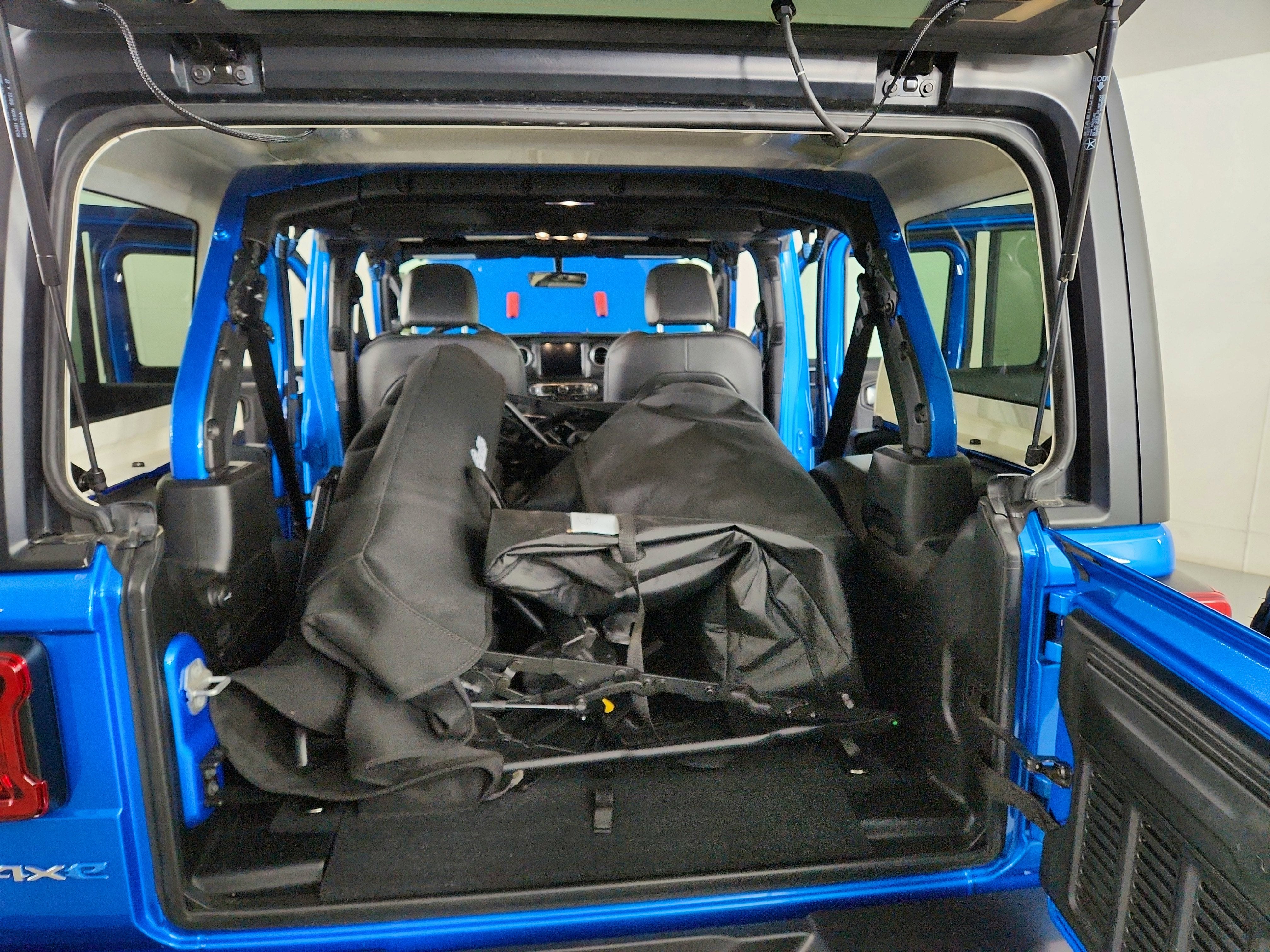 2022 Jeep Wrangler 4xe Unlimited Sahara 4x4