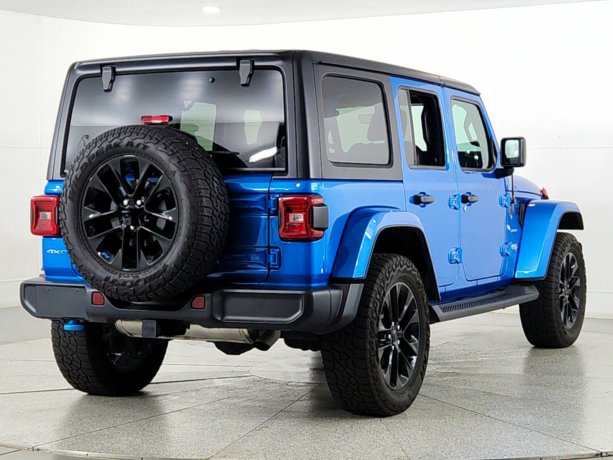 2022 Jeep Wrangler 4xe Unlimited Sahara 4x4