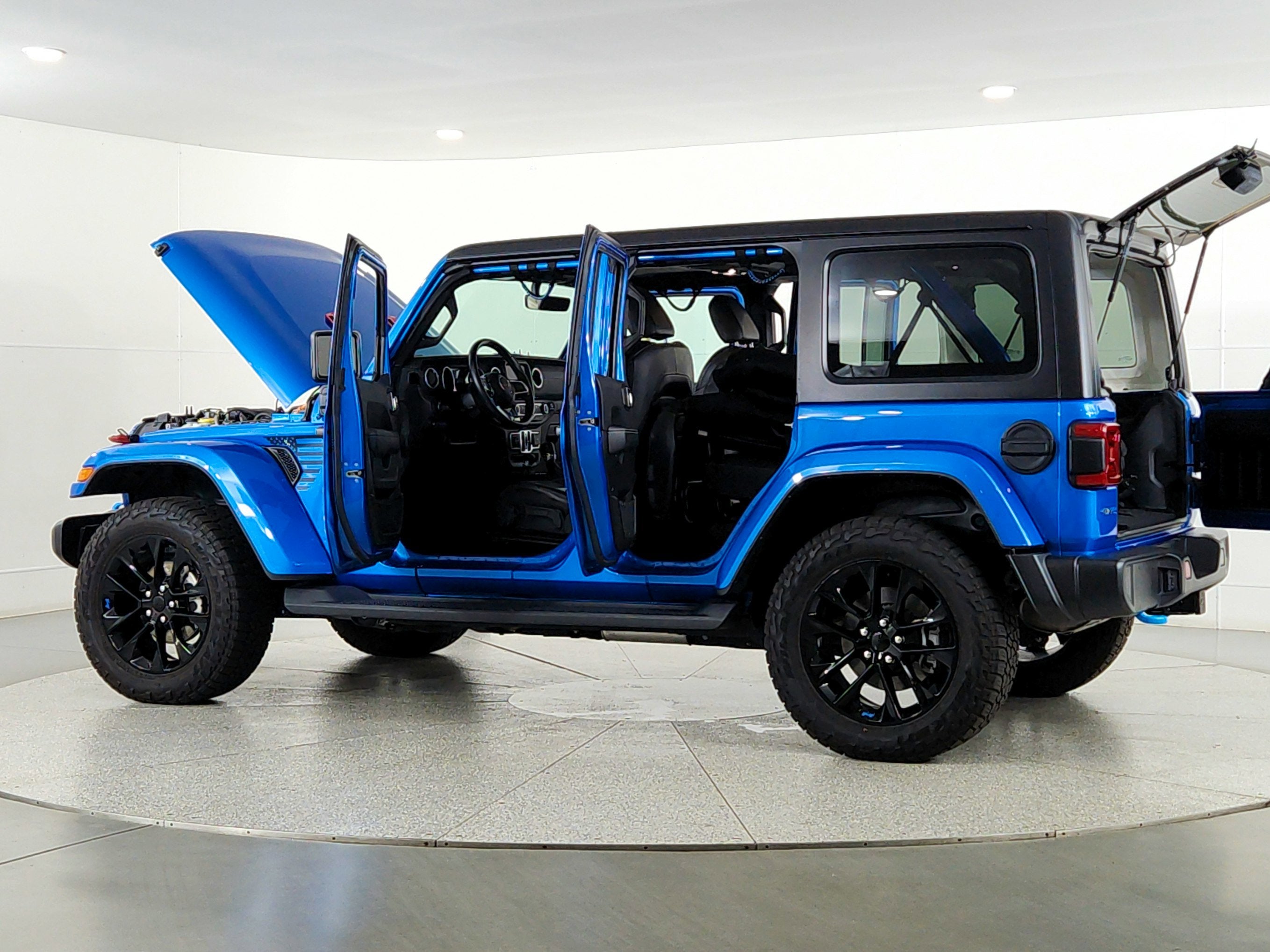 2022 Jeep Wrangler 4xe Unlimited Sahara 4x4