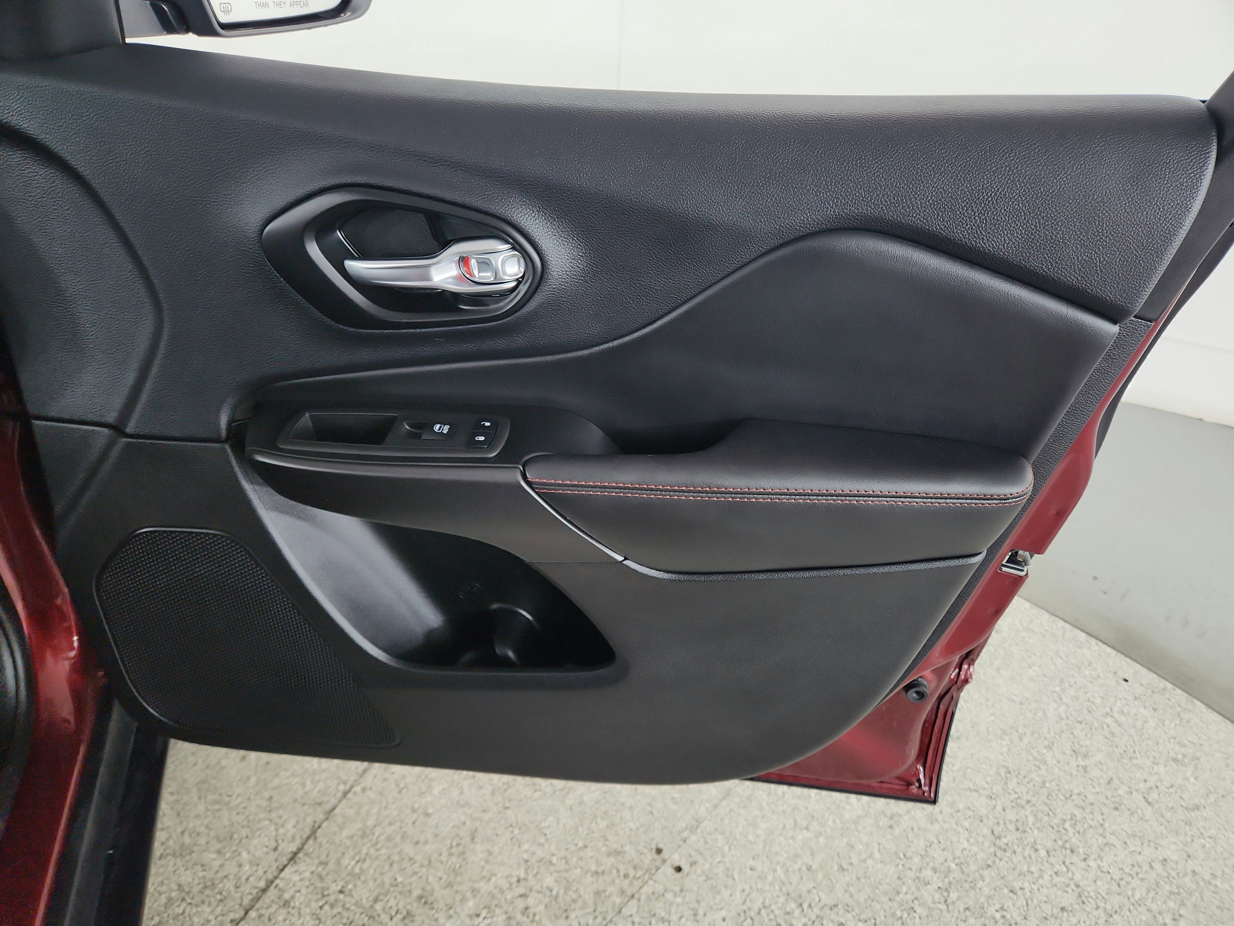 2022 Jeep Cherokee Trailhawk 4x4