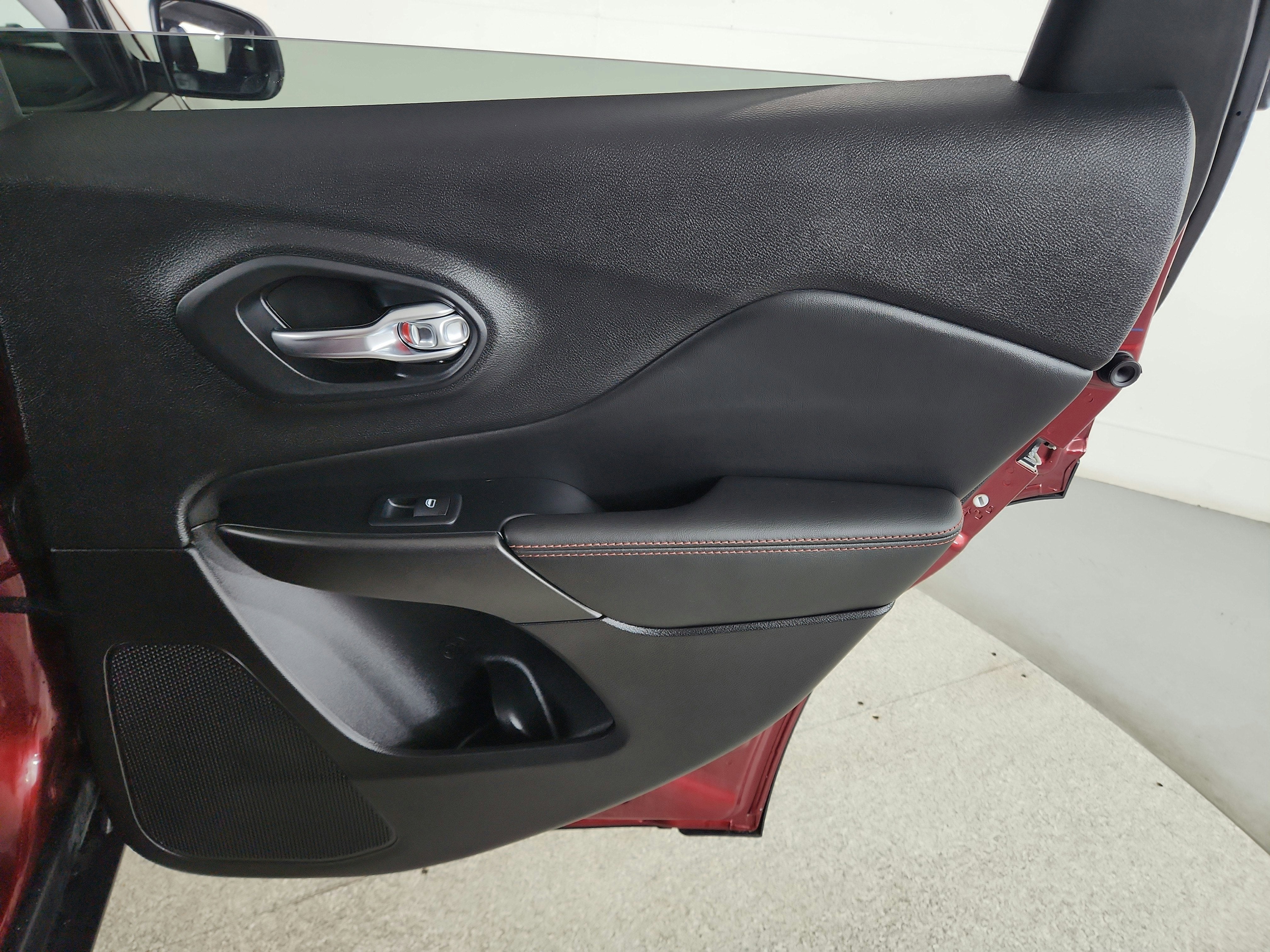 2022 Jeep Cherokee Trailhawk 4x4