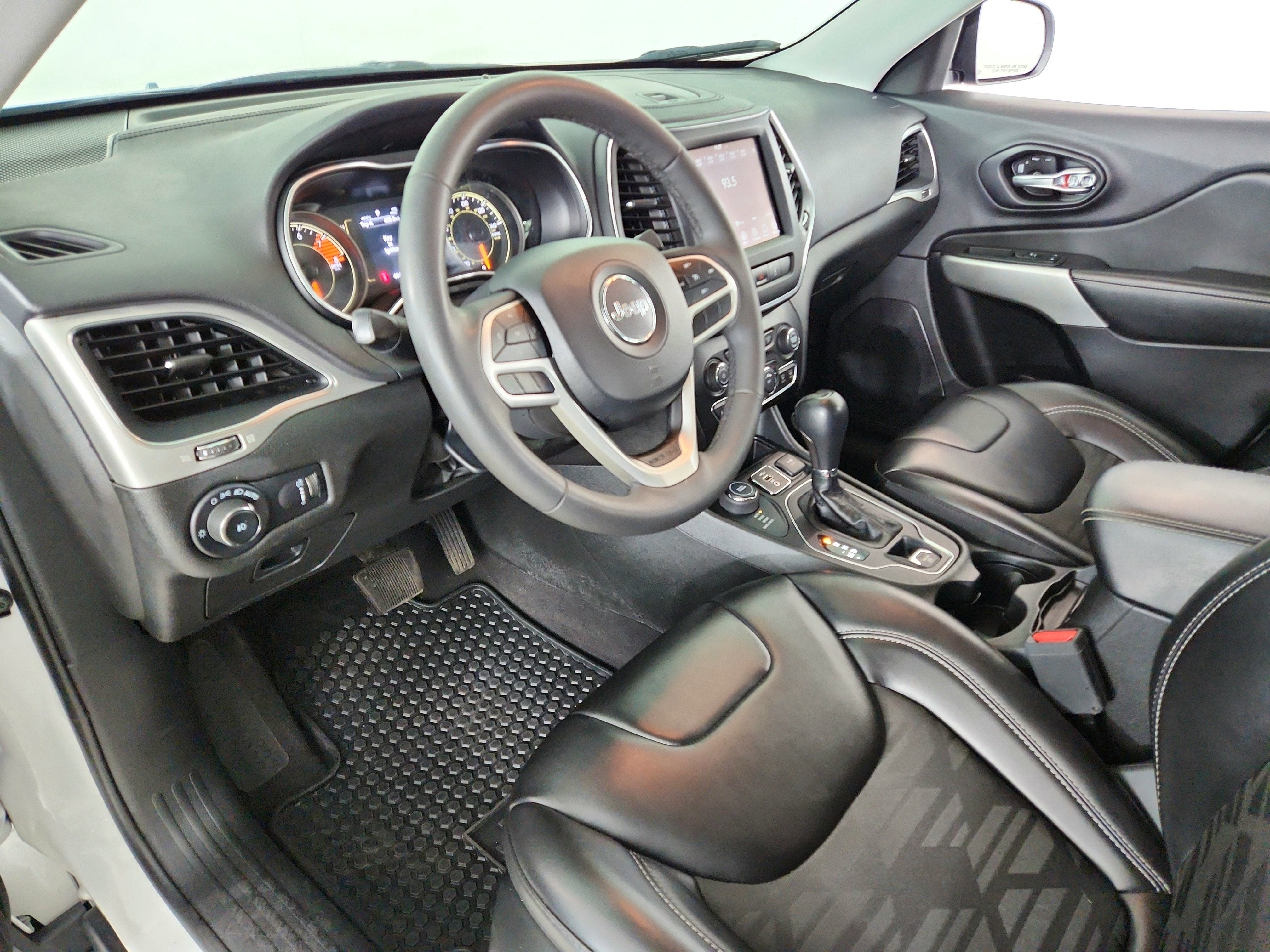 2022 Jeep Cherokee X 4x4