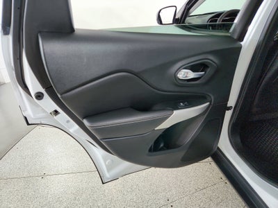 2022 Jeep Cherokee X 4x4