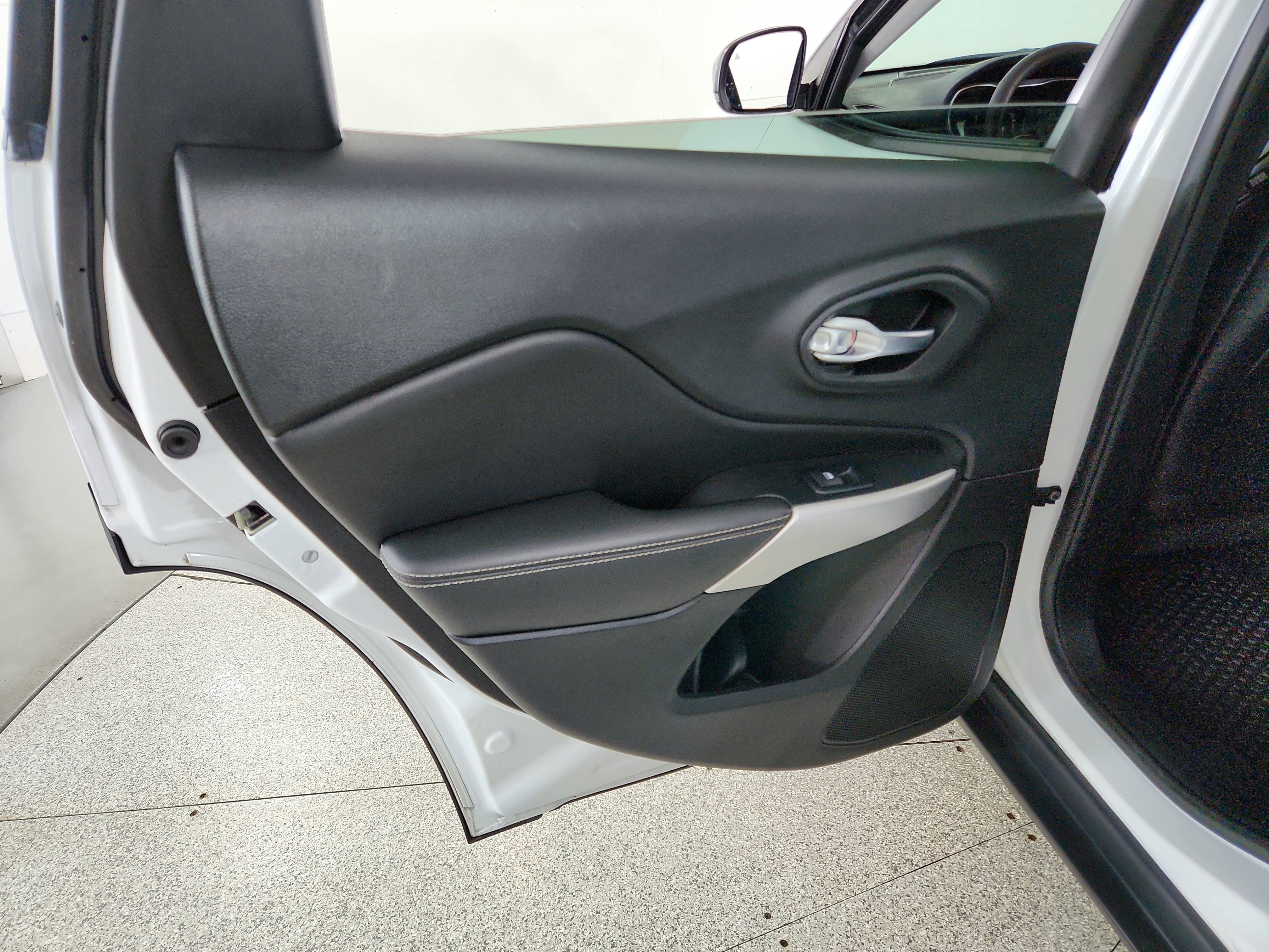 2022 Jeep Cherokee X 4x4