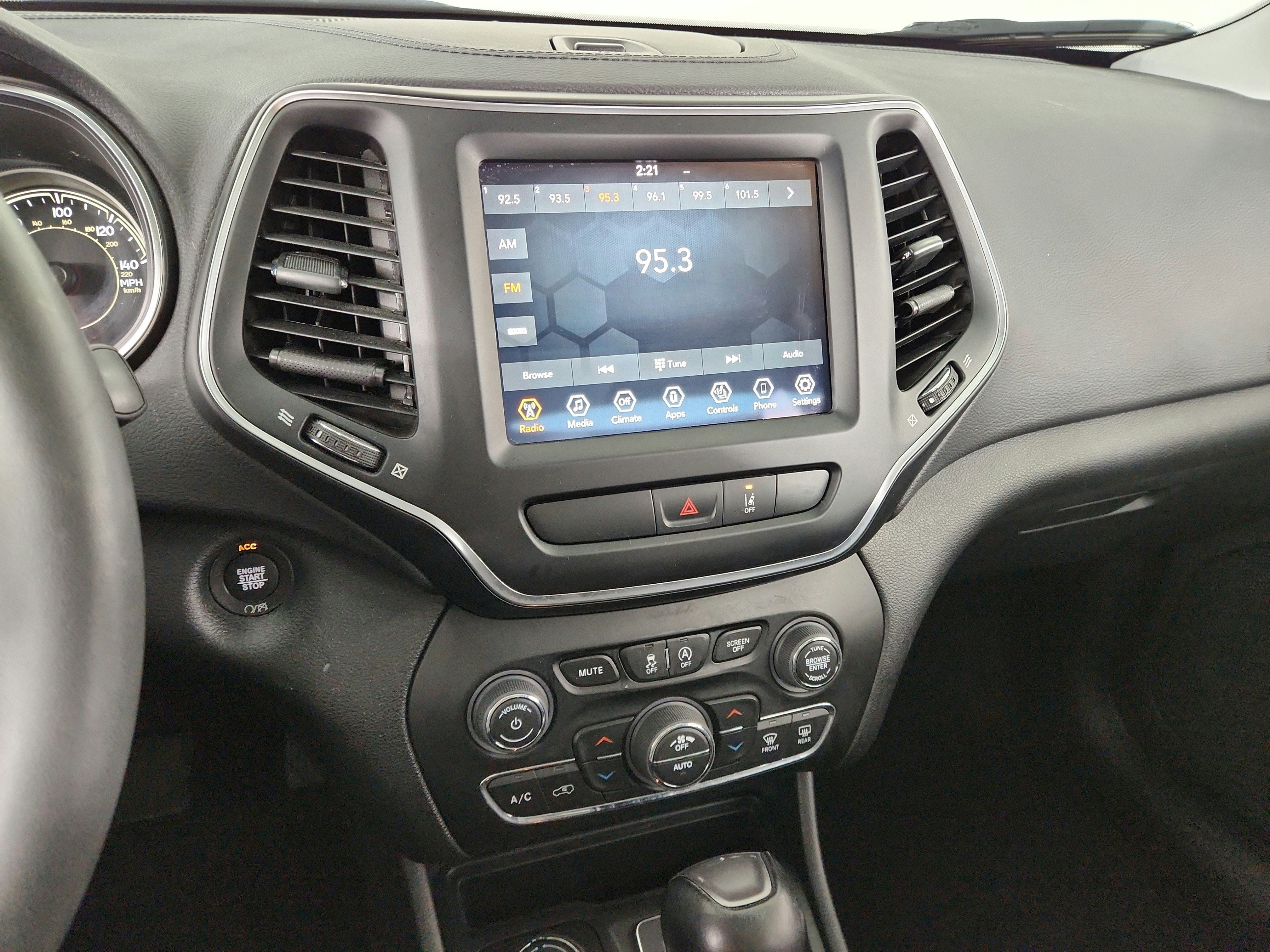 2022 Jeep Cherokee Latitude Lux 4x4