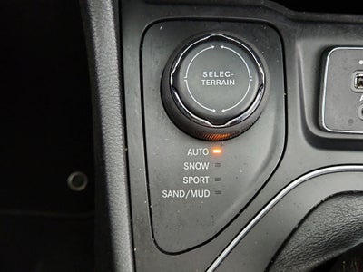 2022 Jeep Cherokee Latitude Lux 4x4