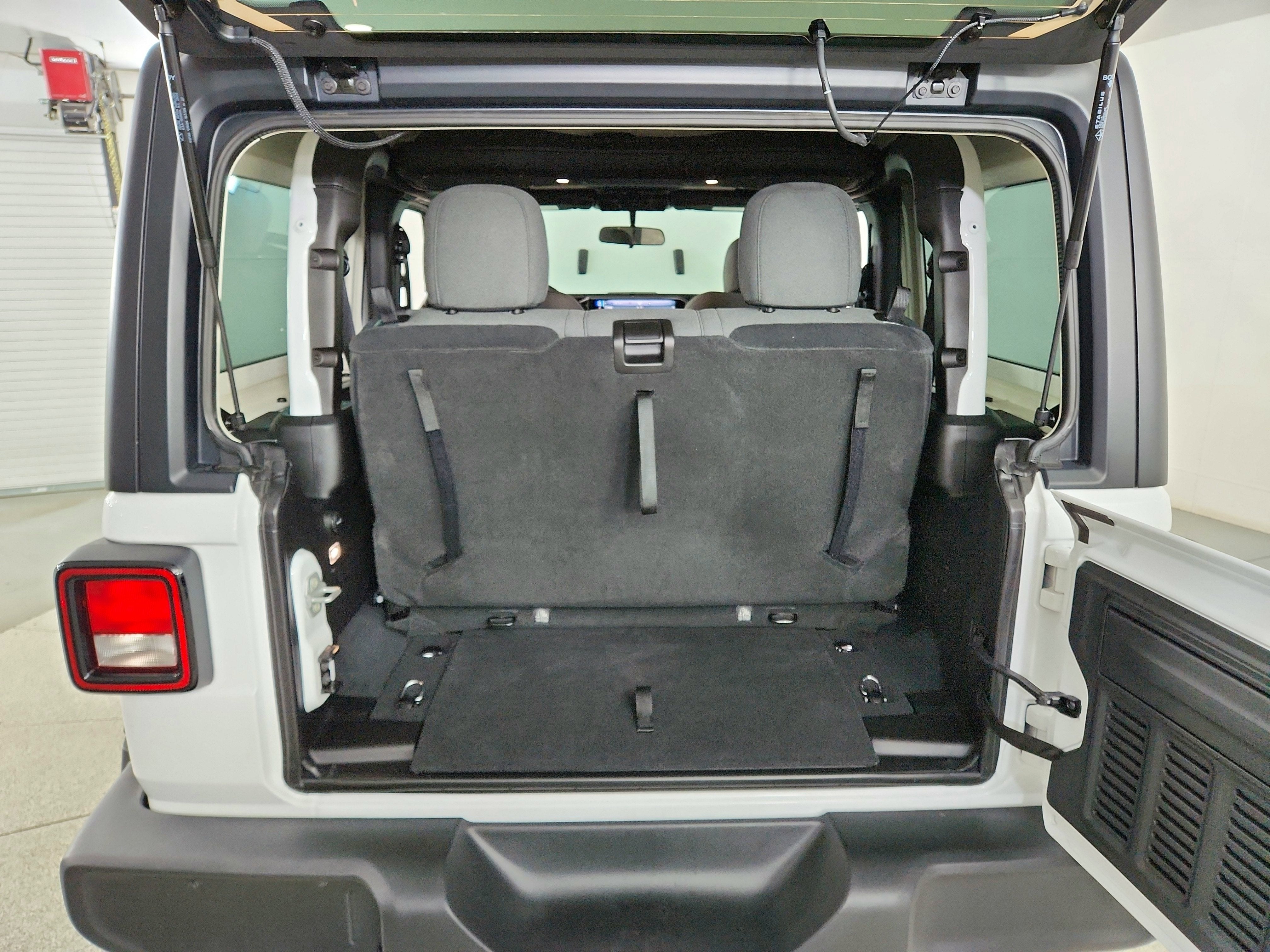 2025 Jeep Wrangler 2-Door Sport 4x4