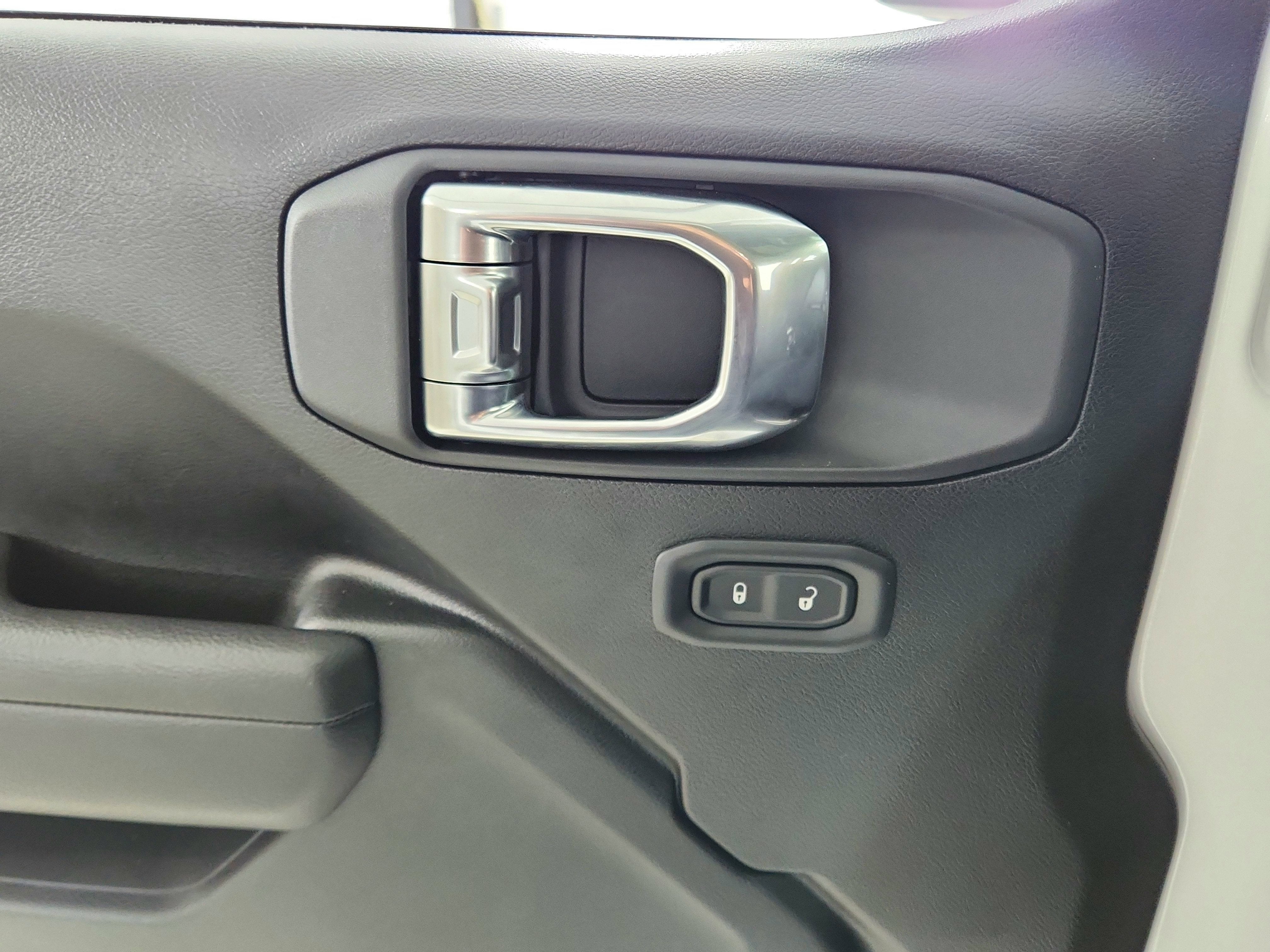 2025 Jeep Wrangler 2-Door Sport 4x4