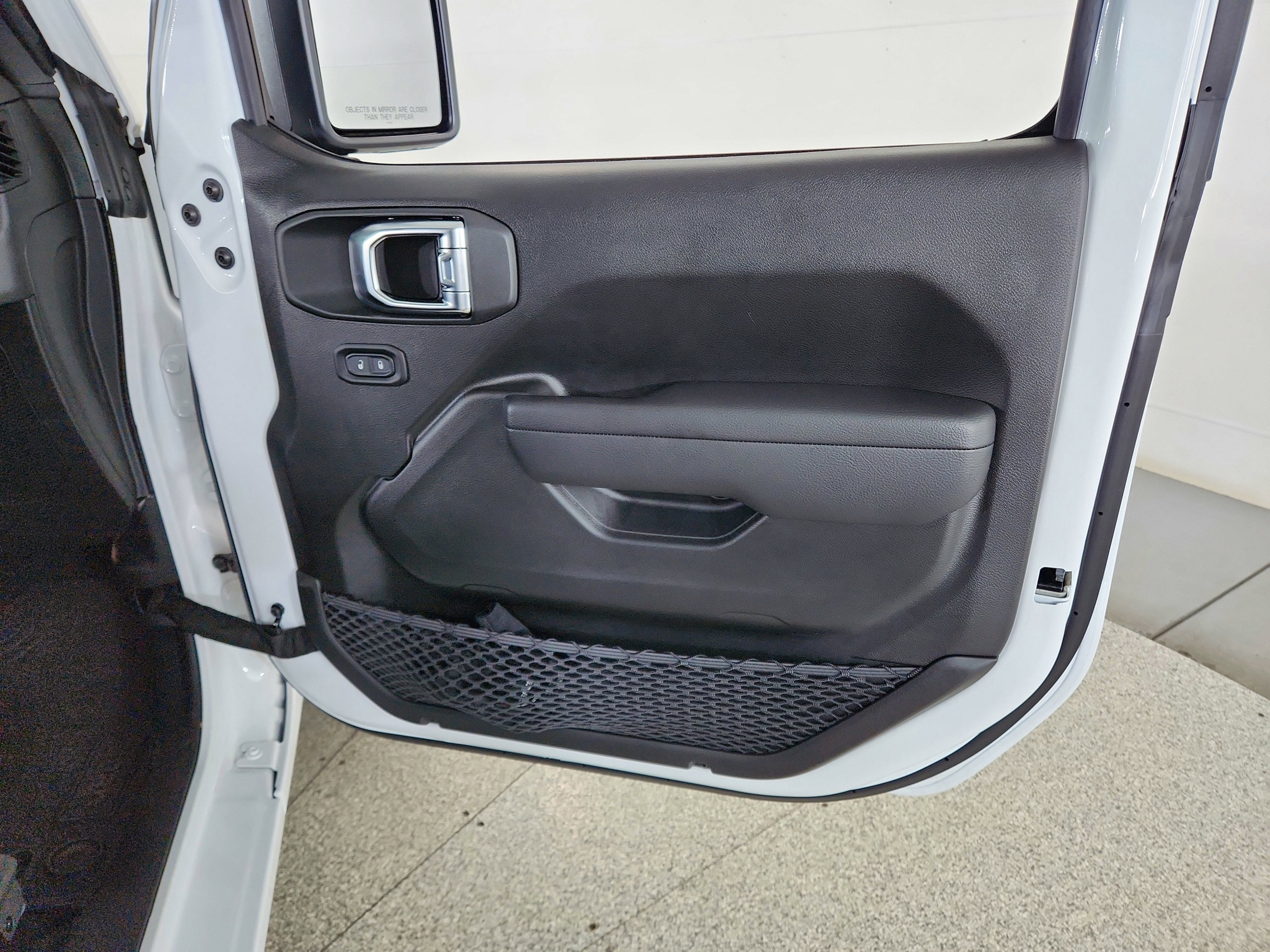 2025 Jeep Wrangler 2-Door Sport 4x4