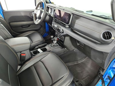 2024 Jeep Wrangler 4-Door Sahara 4x4