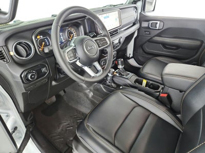 2025 Jeep Wrangler 4-Door Sahara 4x4