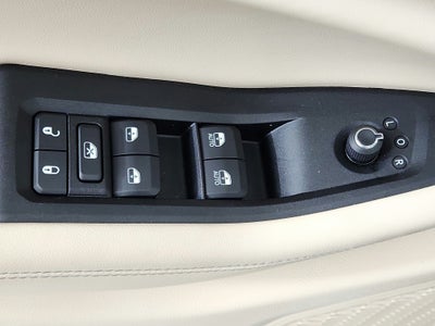 2023 Jeep Grand Cherokee Limited 4x2
