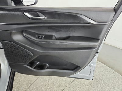 2025 Jeep Grand Cherokee Altitude 4x4