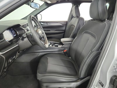 2024 Jeep Grand Cherokee Laredo X 4x4