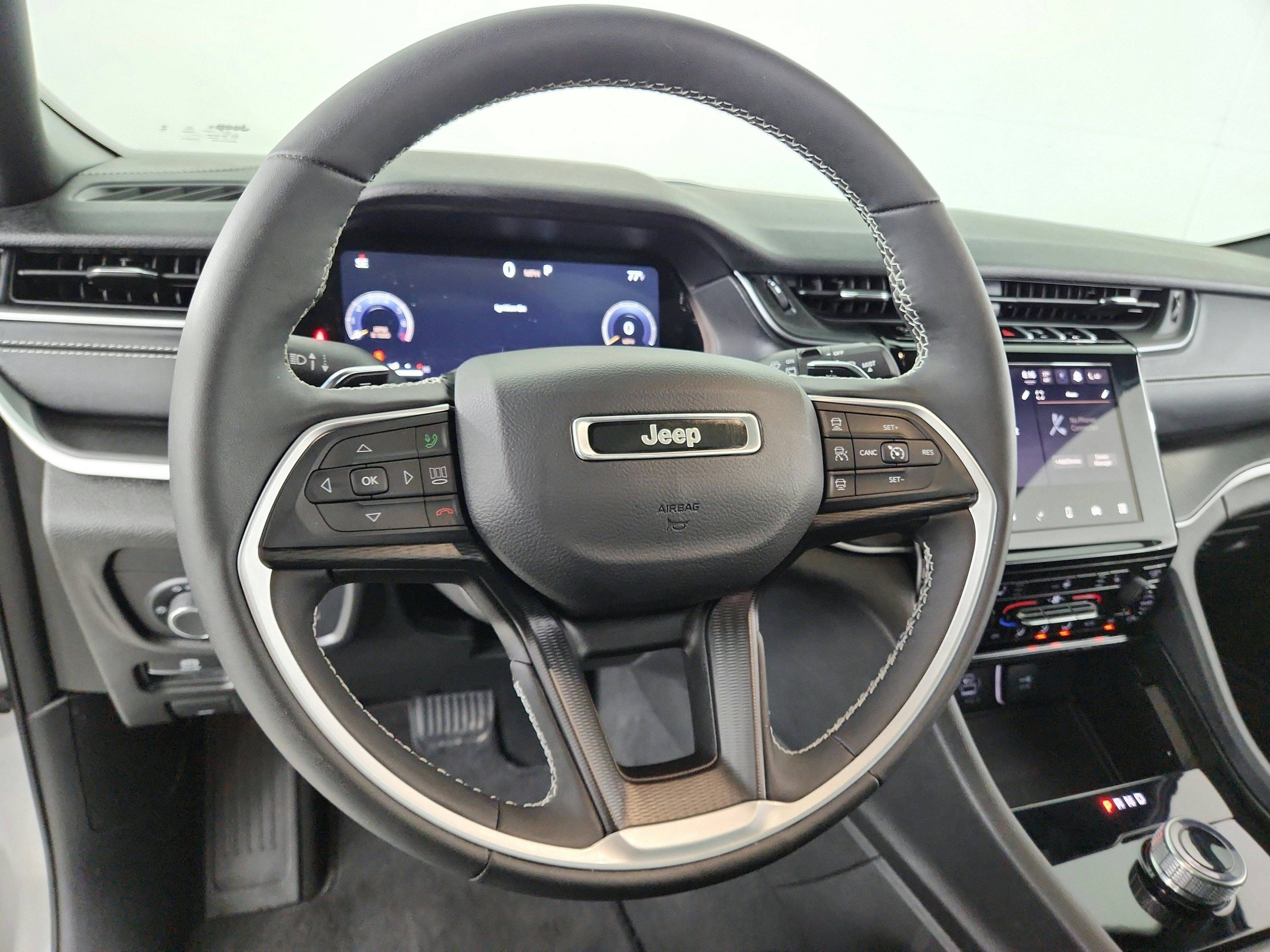 2024 Jeep Grand Cherokee Laredo X 4x4