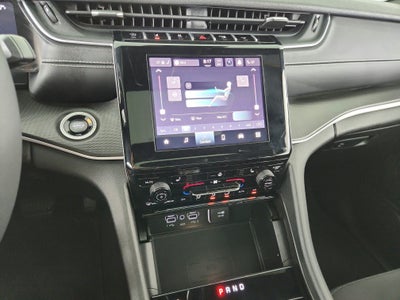 2024 Jeep Grand Cherokee Laredo X 4x4