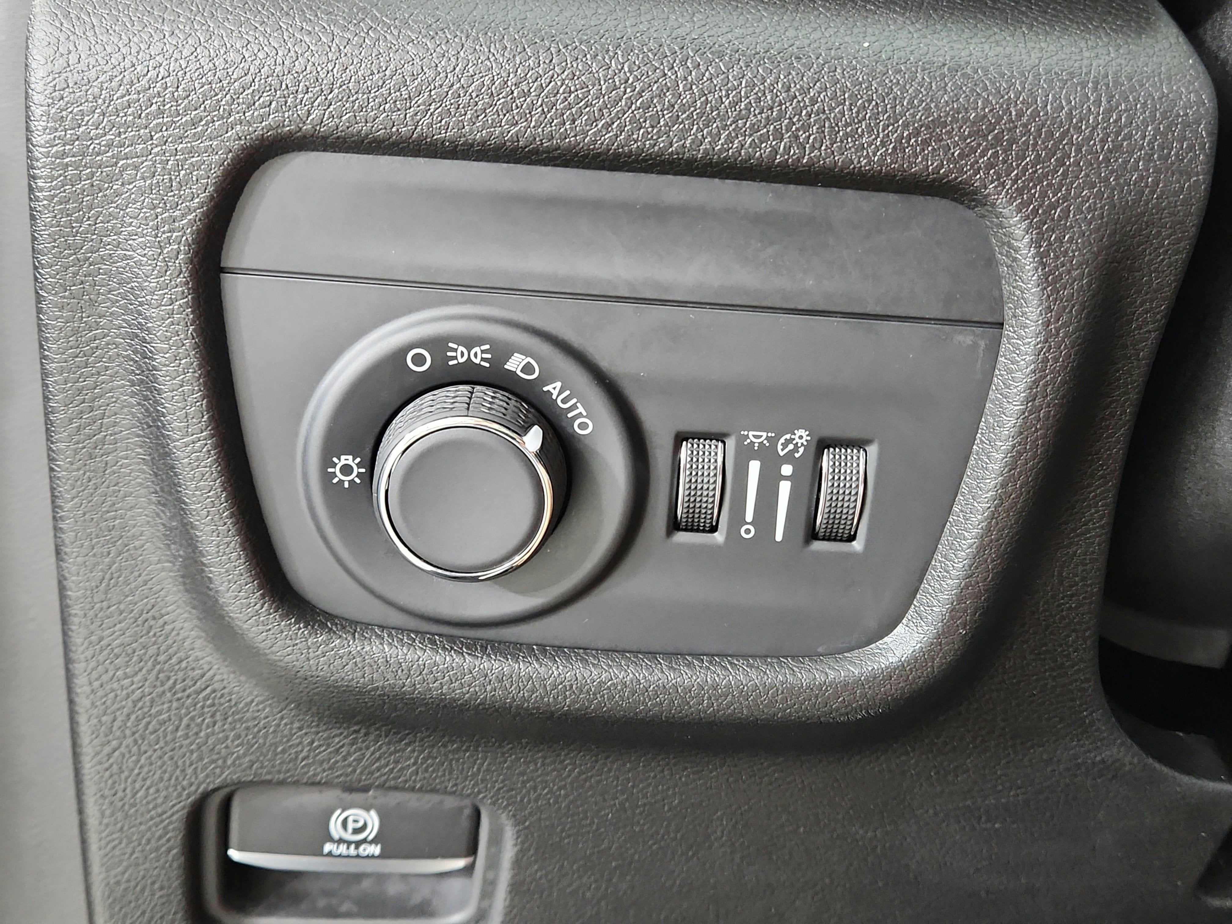2024 Jeep Grand Cherokee Laredo X 4x4