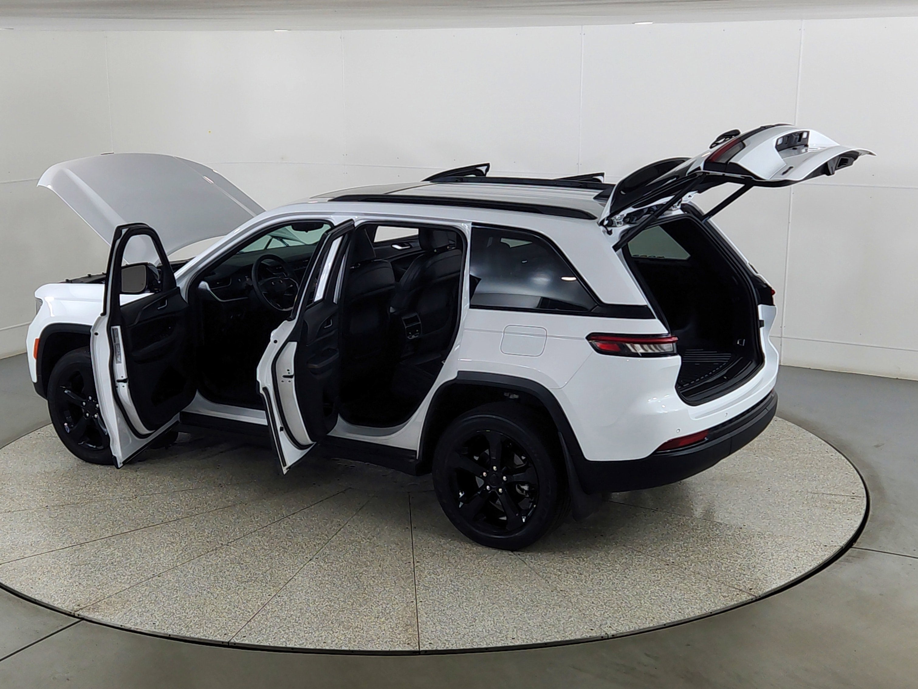 2023 Jeep Grand Cherokee Altitude 4x4