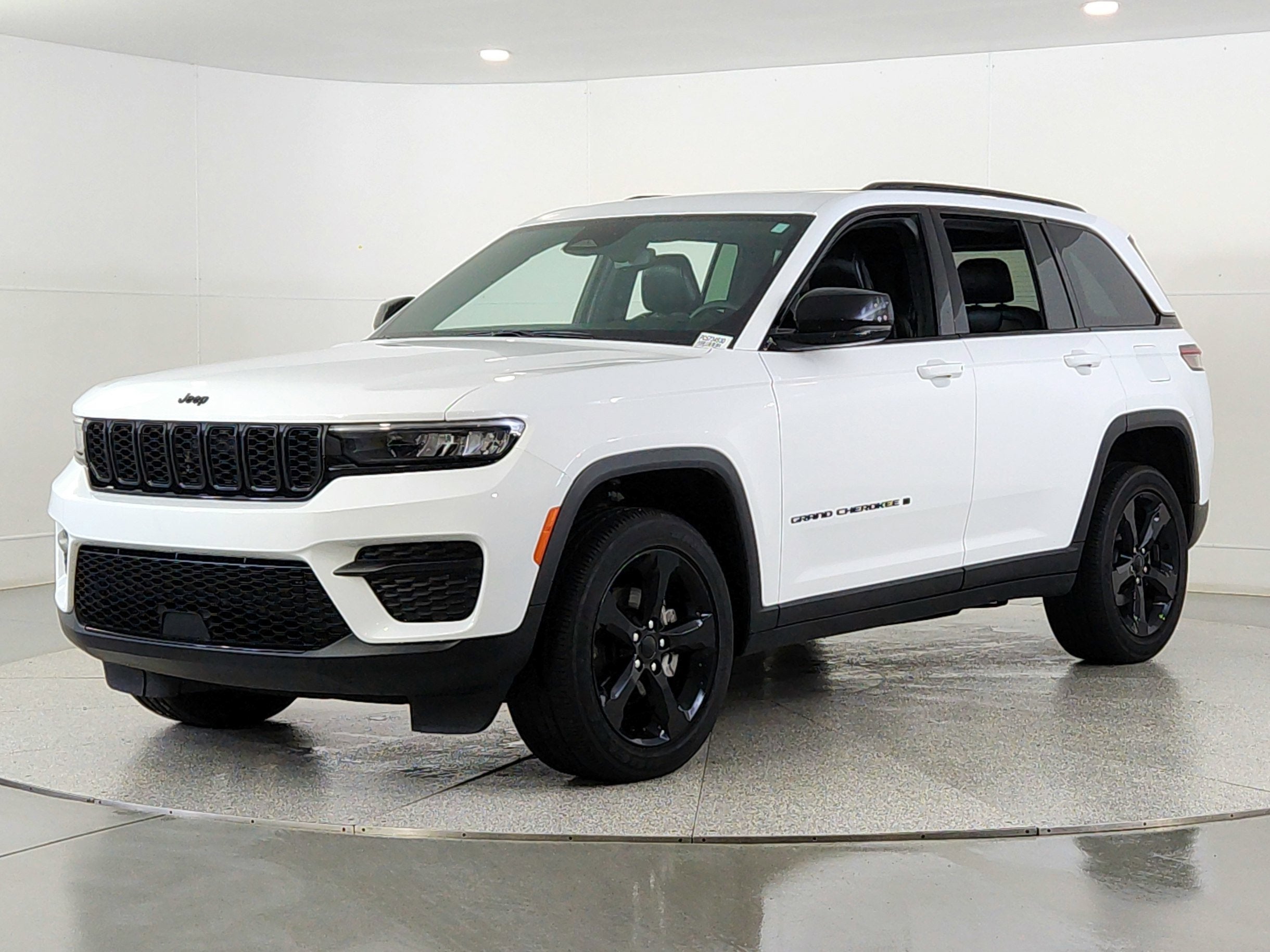 2023 Jeep Grand Cherokee Altitude 4x4