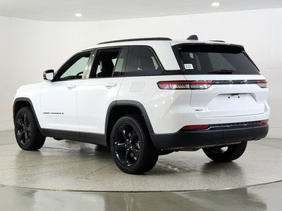 2023 Jeep Grand Cherokee Altitude 4x4
