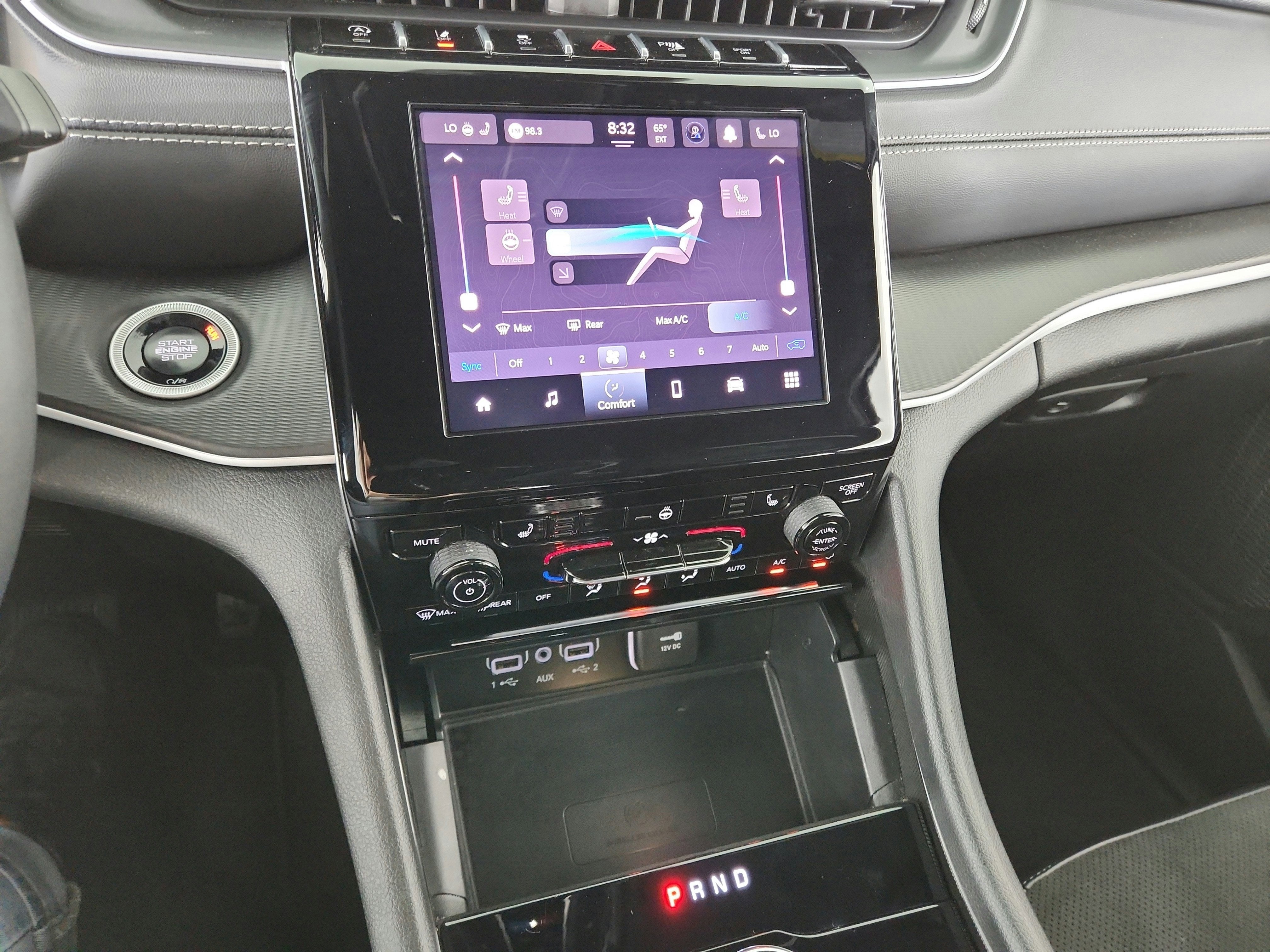 2025 Jeep Grand Cherokee Altitude 4x4