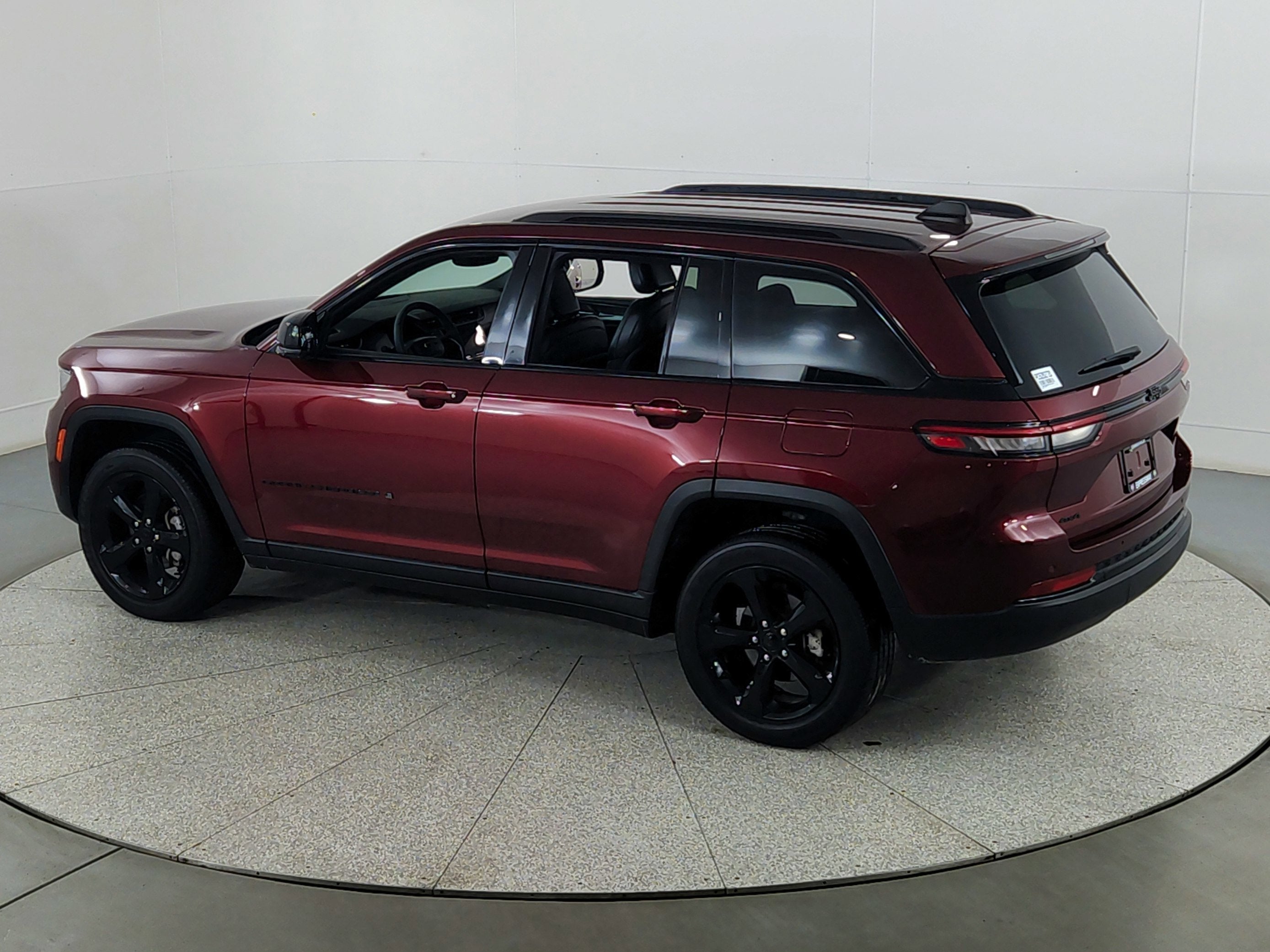 2023 Jeep Grand Cherokee Altitude 4x4