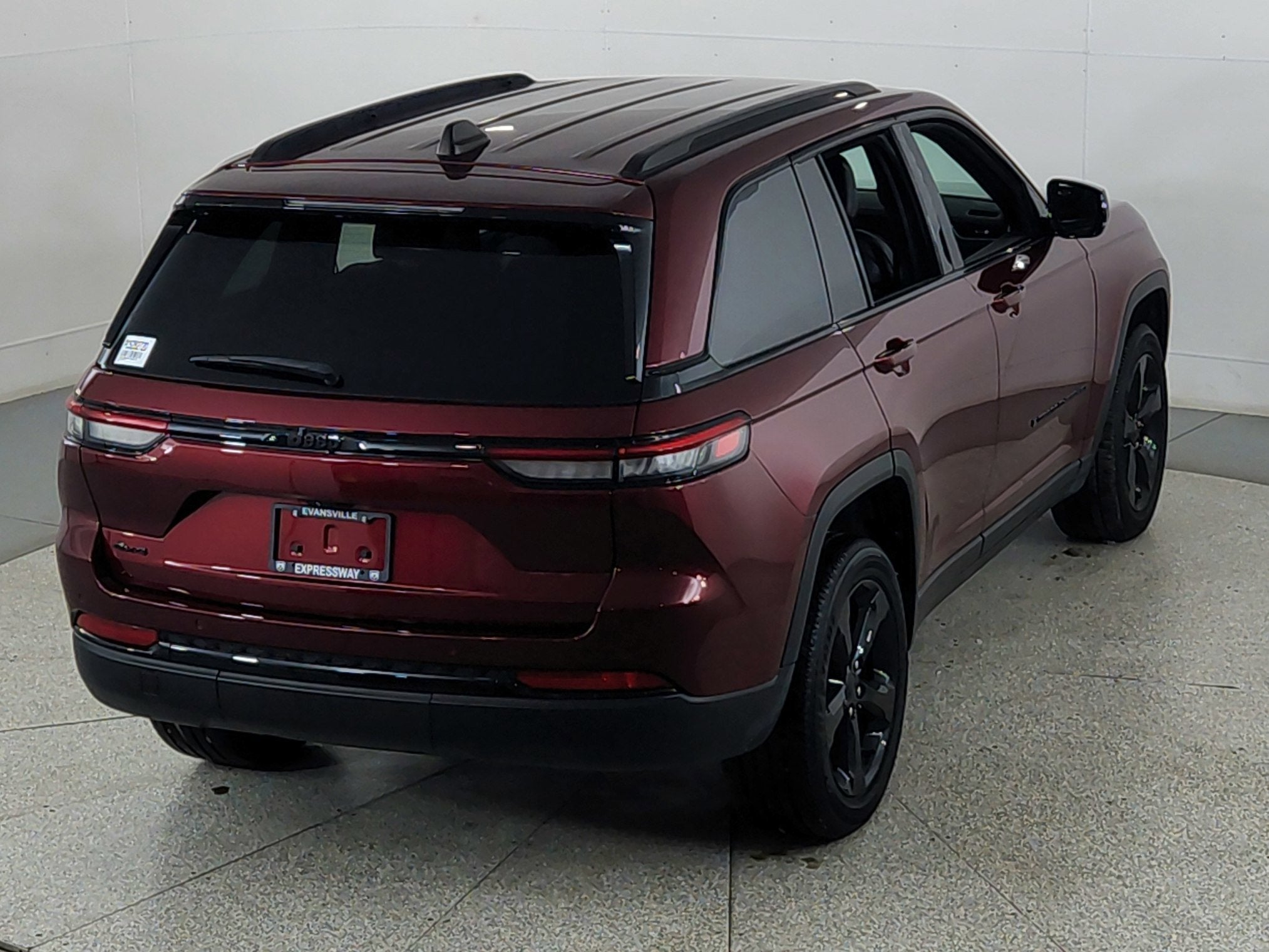 2023 Jeep Grand Cherokee Altitude 4x4