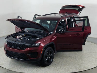 2023 Jeep Grand Cherokee Altitude 4x4