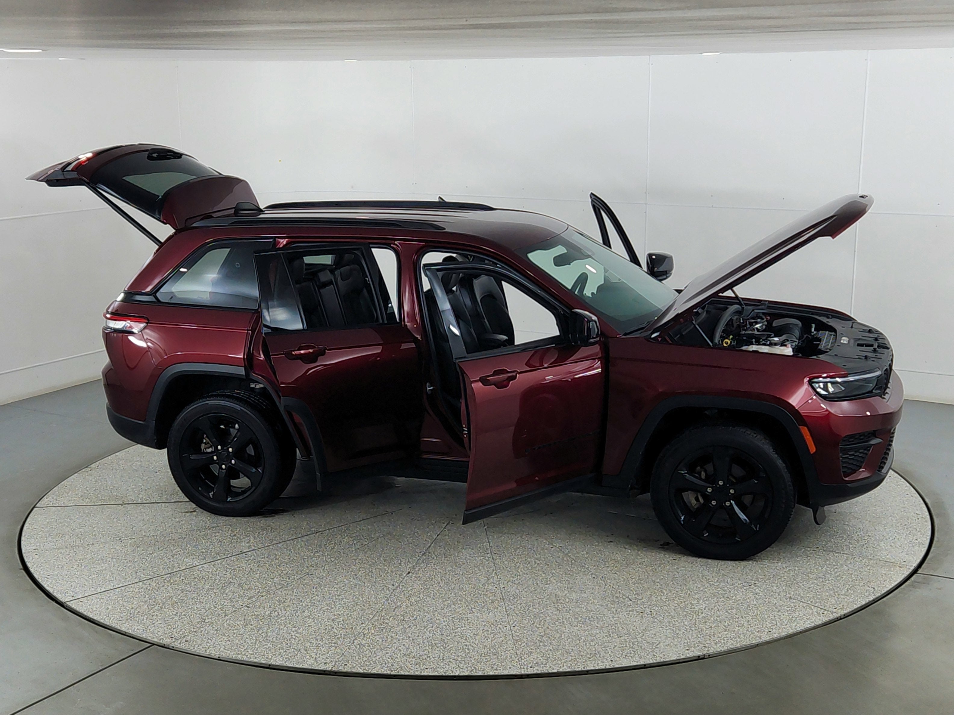 2023 Jeep Grand Cherokee Altitude 4x4