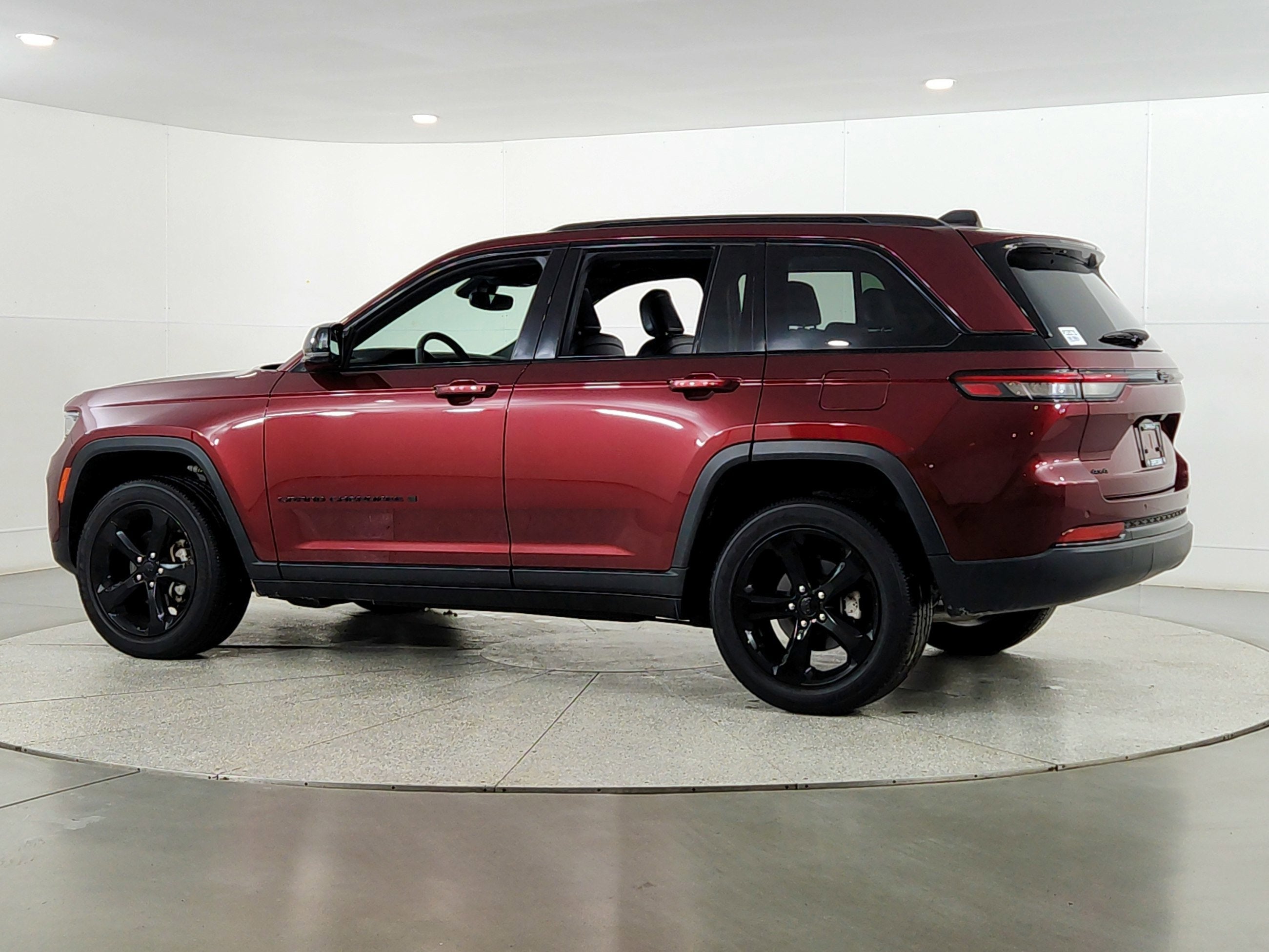 2023 Jeep Grand Cherokee Altitude 4x4