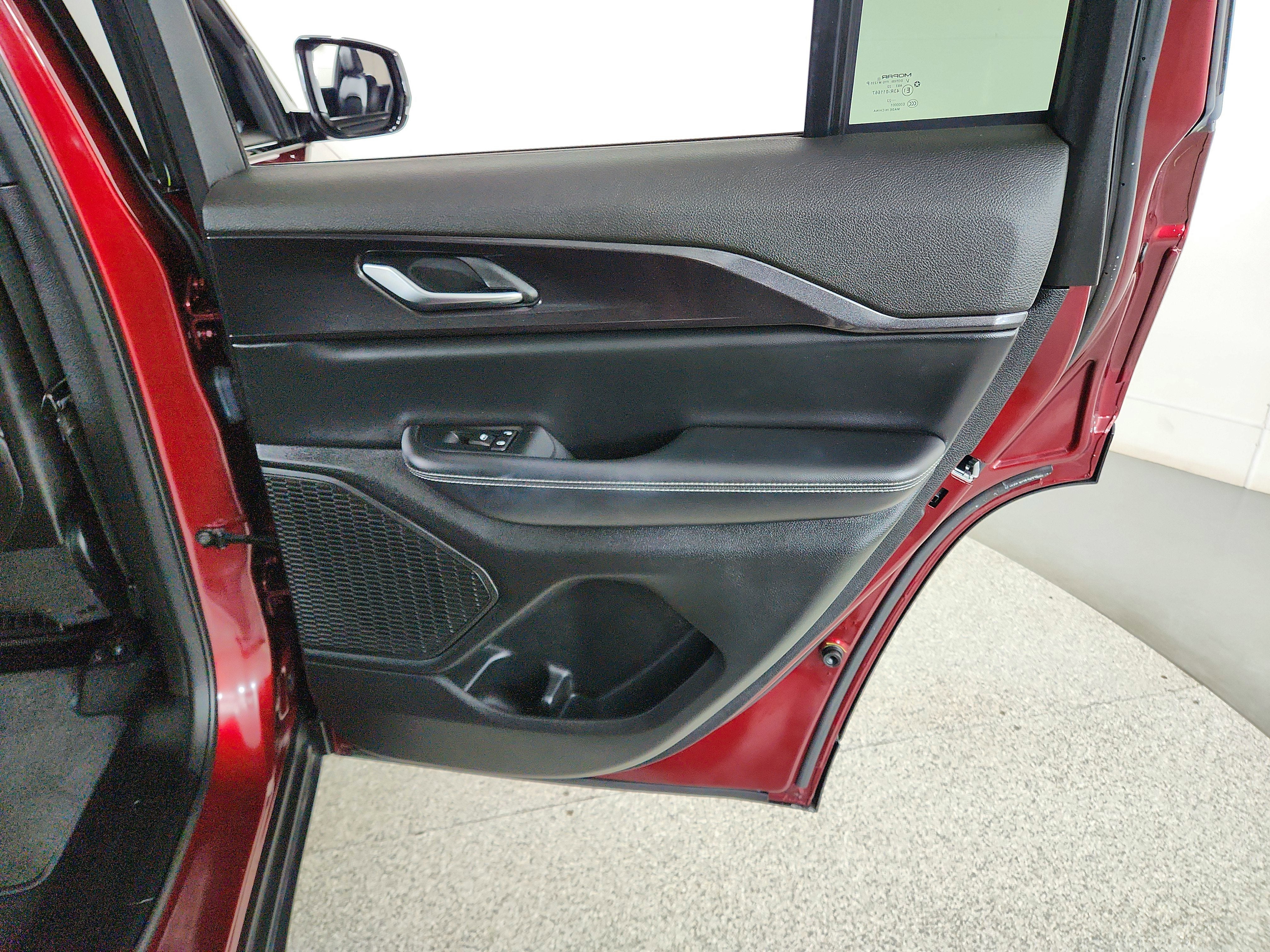 2023 Jeep Grand Cherokee Altitude 4x4