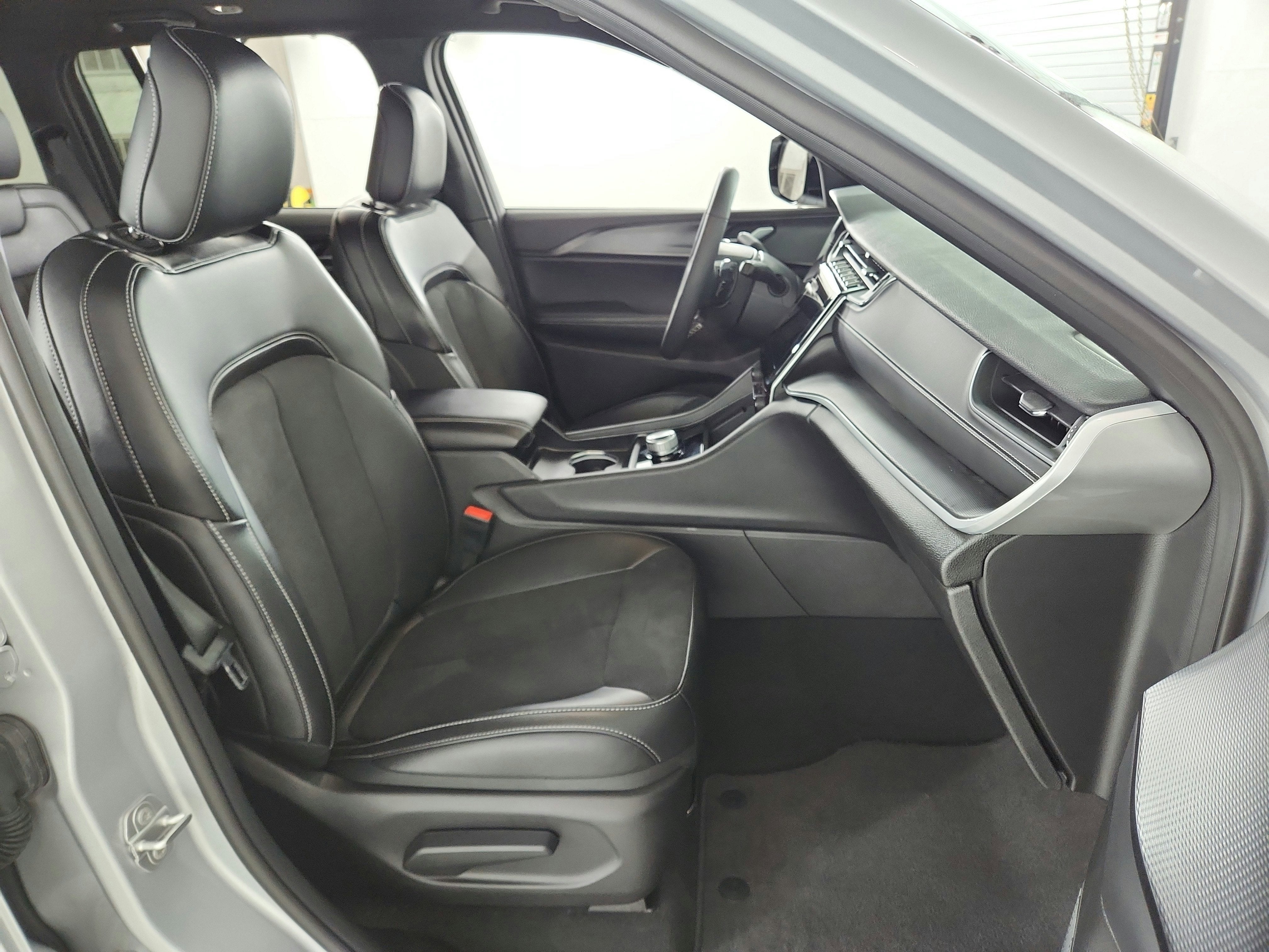 2024 Jeep Grand Cherokee Altitude 4x4