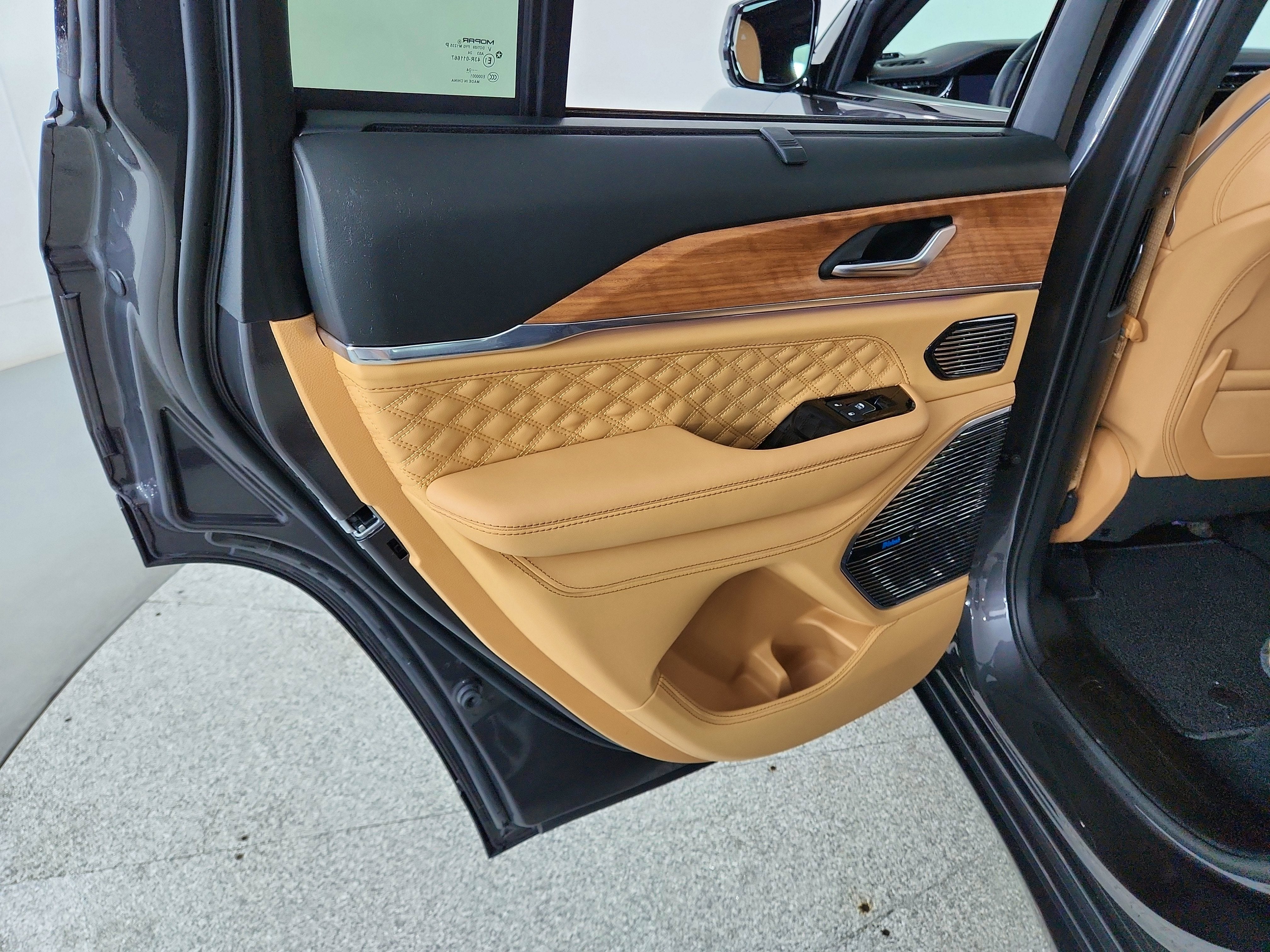 2024 Jeep Grand Cherokee Summit Reserve 4x4